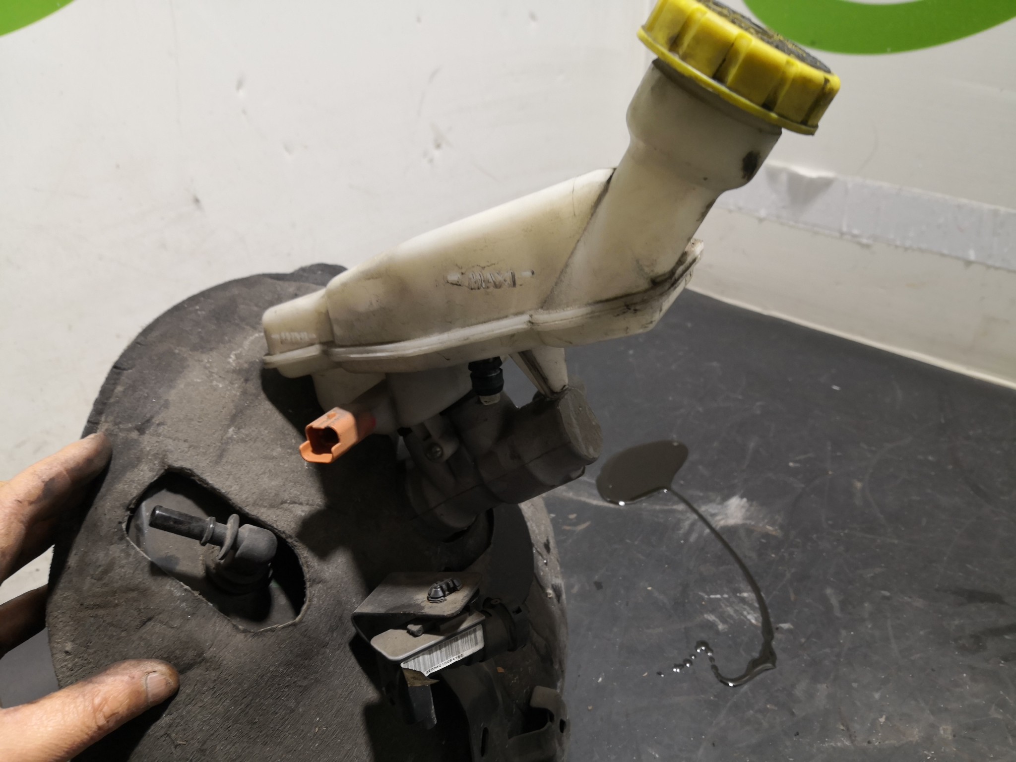 Servofreio  PEUGEOT 208 I (CA_, CC_) | 12 -  Imagem-3