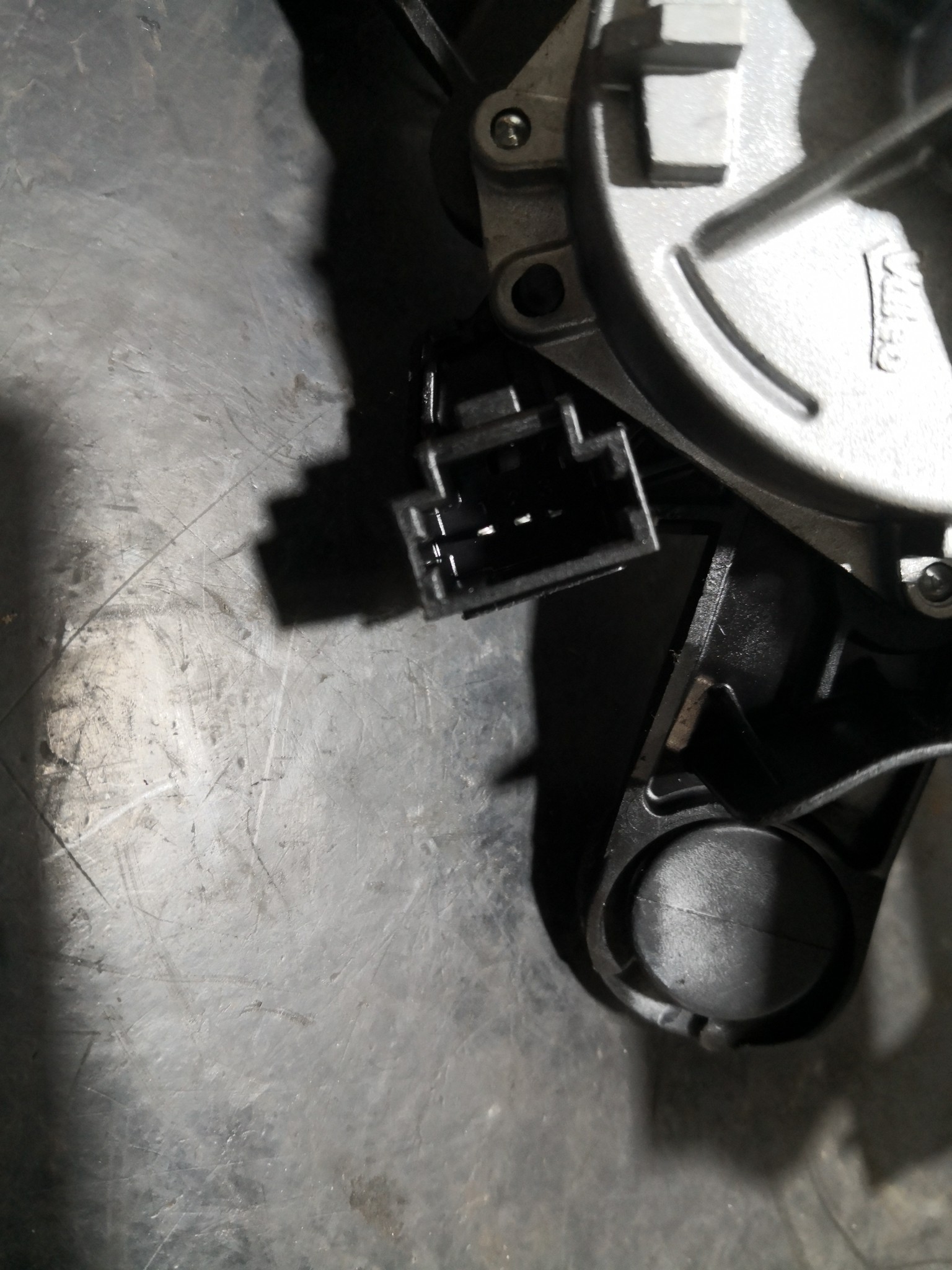 Motor Limpa Vidros Traseiro PEUGEOT 208 I (CA_, CC_) | 12 -  Imagem-3