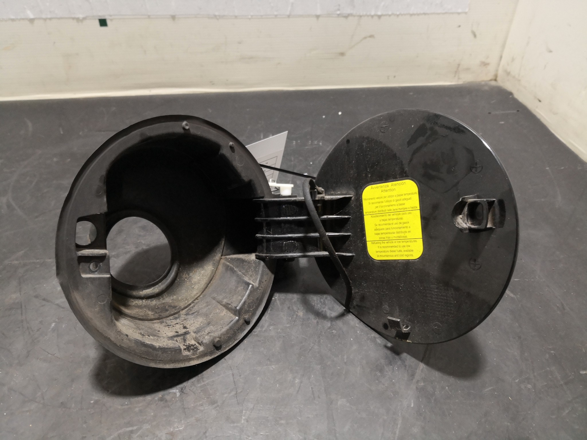 Tampa Exterior de Combustivel LANCIA DELTA III (844_) | 08 - 14 Imagem-2