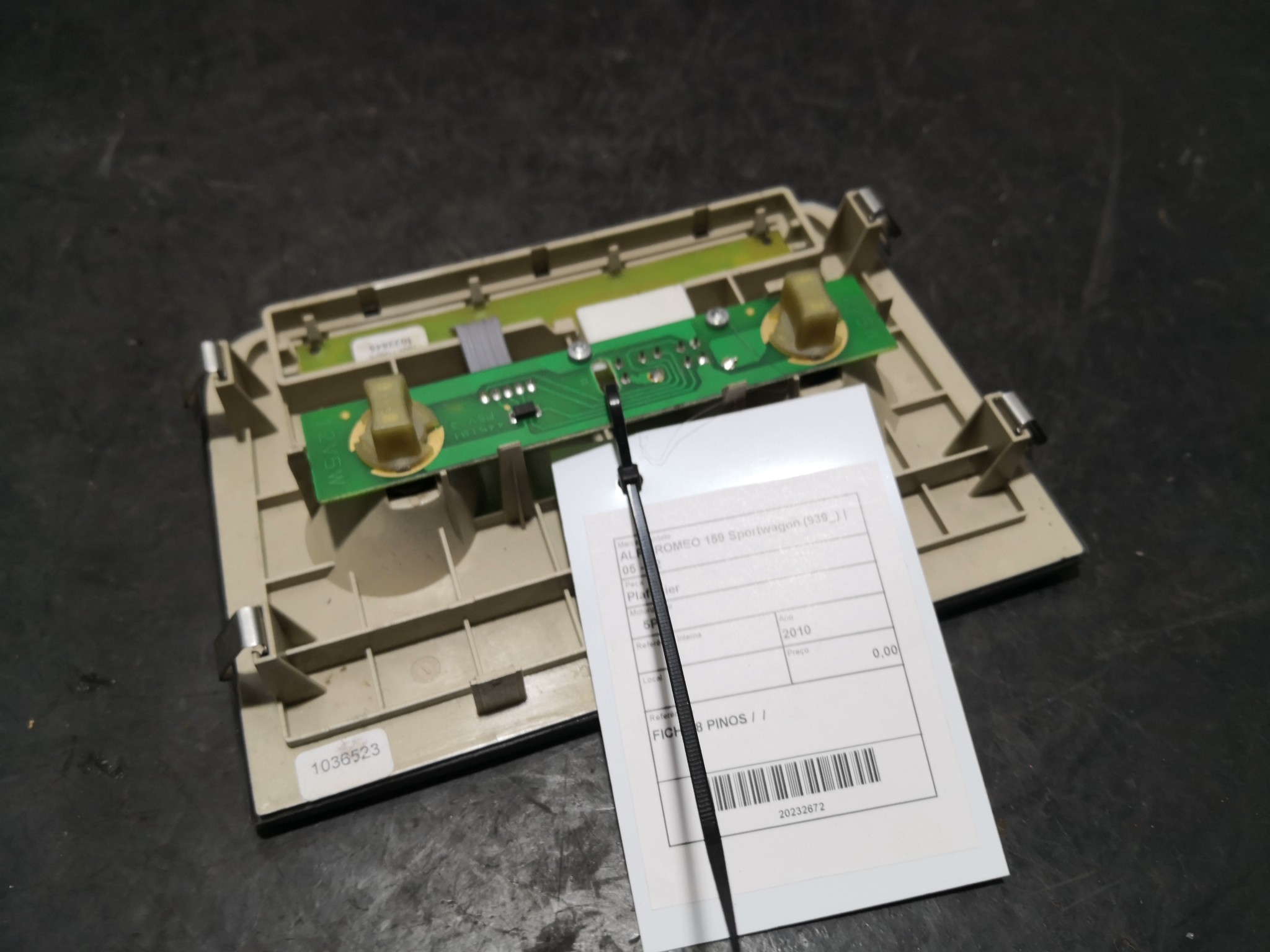 Plafonier  ALFA ROMEO 159 Sportwagon (939_) | 05 - 12 Imagem-1