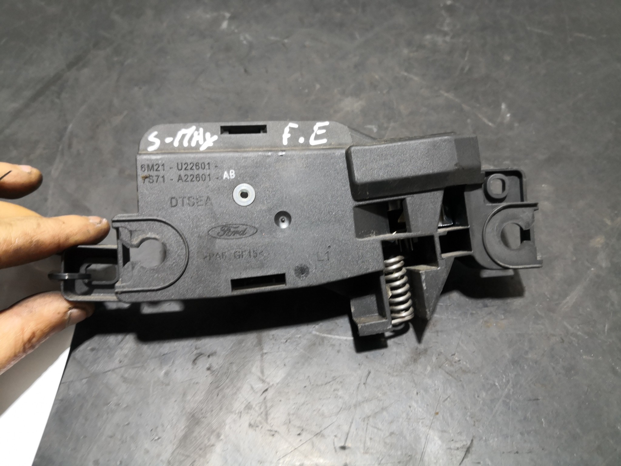 Puxador Interior Frt Esq FORD S-MAX (WA6) | 06 - 14 Imagem-1