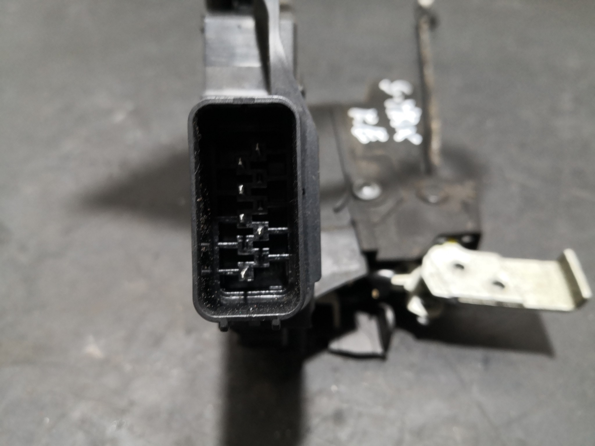 Fecho da Porta Frente Esq FORD S-MAX (WA6) | 06 - 14 Imagem-1