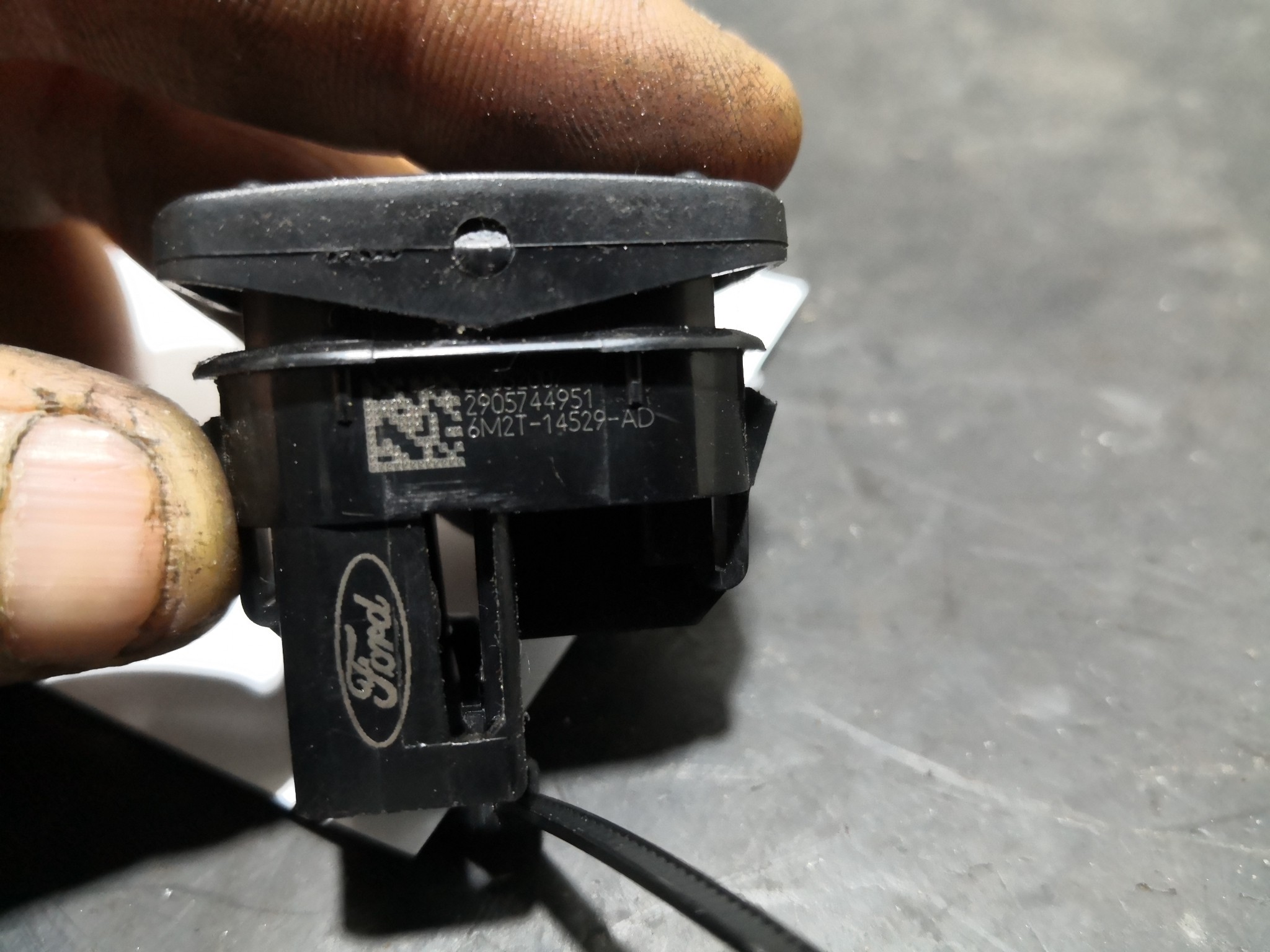 Botão Vidros FORD S-MAX (WA6) | 06 - 14 Imagem-1