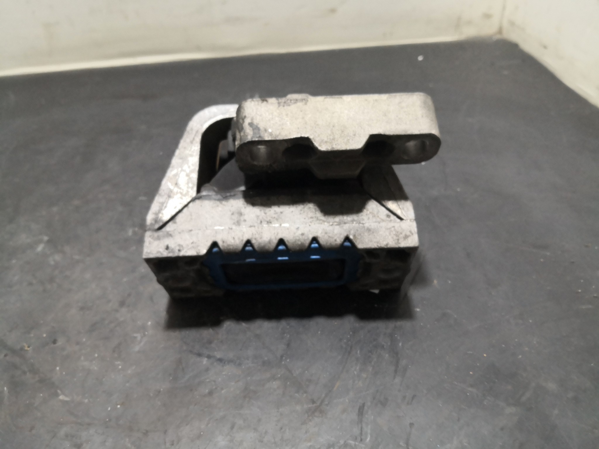 Apoio de Motor VOLKSWAGEN PASSAT (3C2) | 05 - 10 Imagem-3