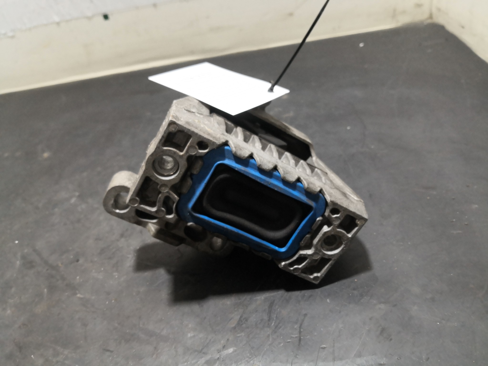 Apoio de Motor VOLKSWAGEN PASSAT (3C2) | 05 - 10 Imagem-4