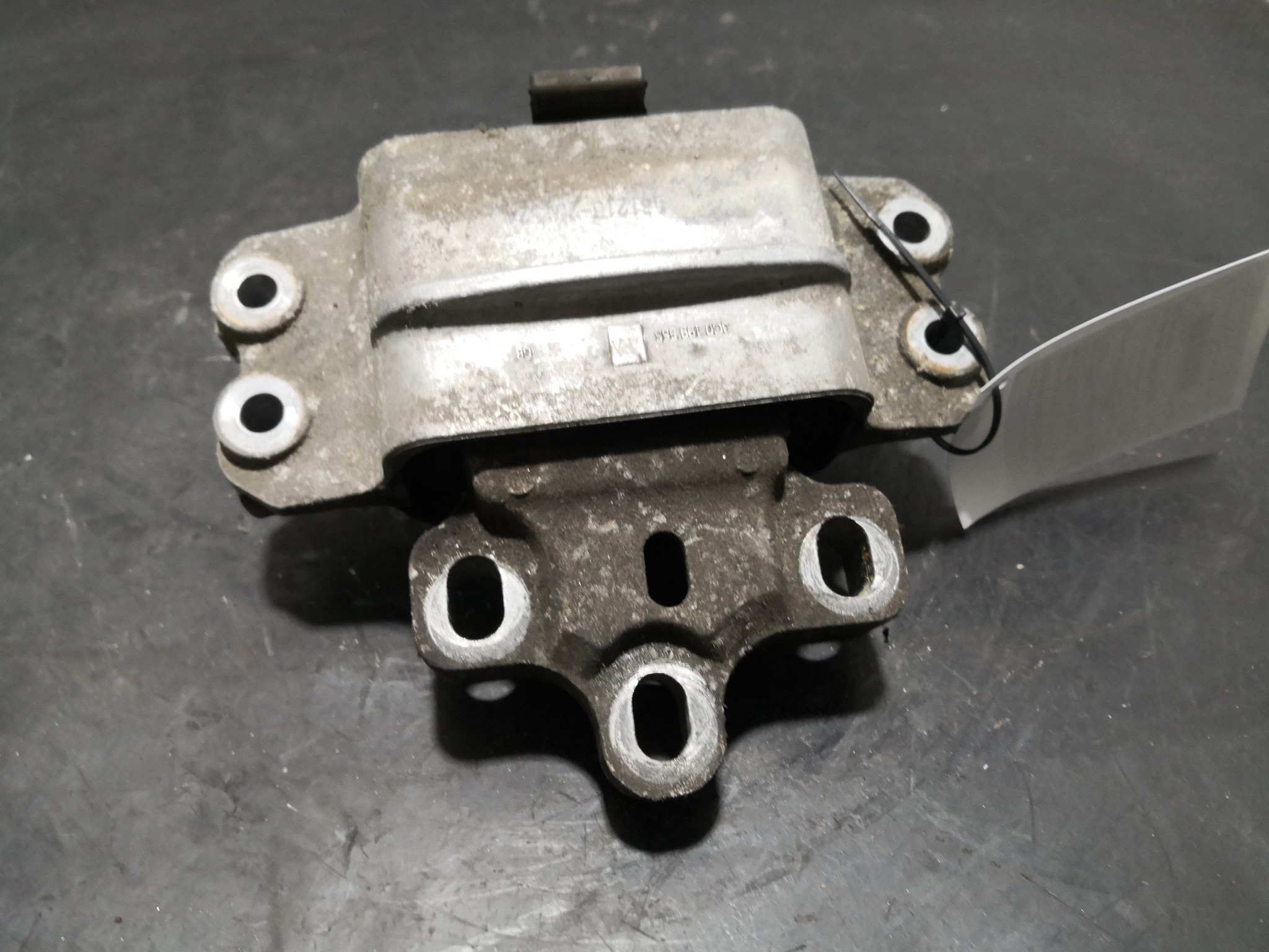 Apoio de Motor VOLKSWAGEN PASSAT (3C2) | 05 - 10 Imagem-2