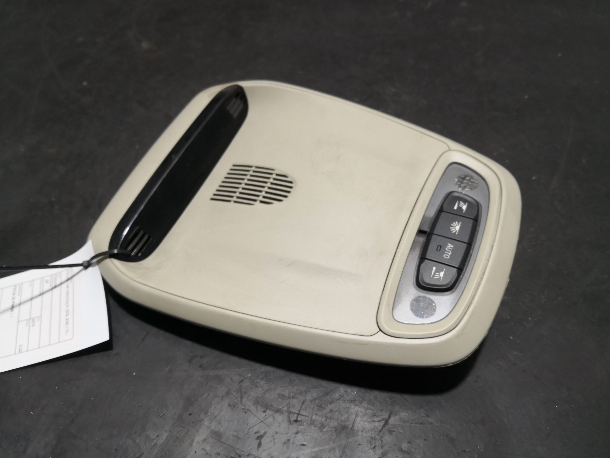 Plafonier  VOLVO V40 Hatchback (525, 526) | 12 -  Imagem-1