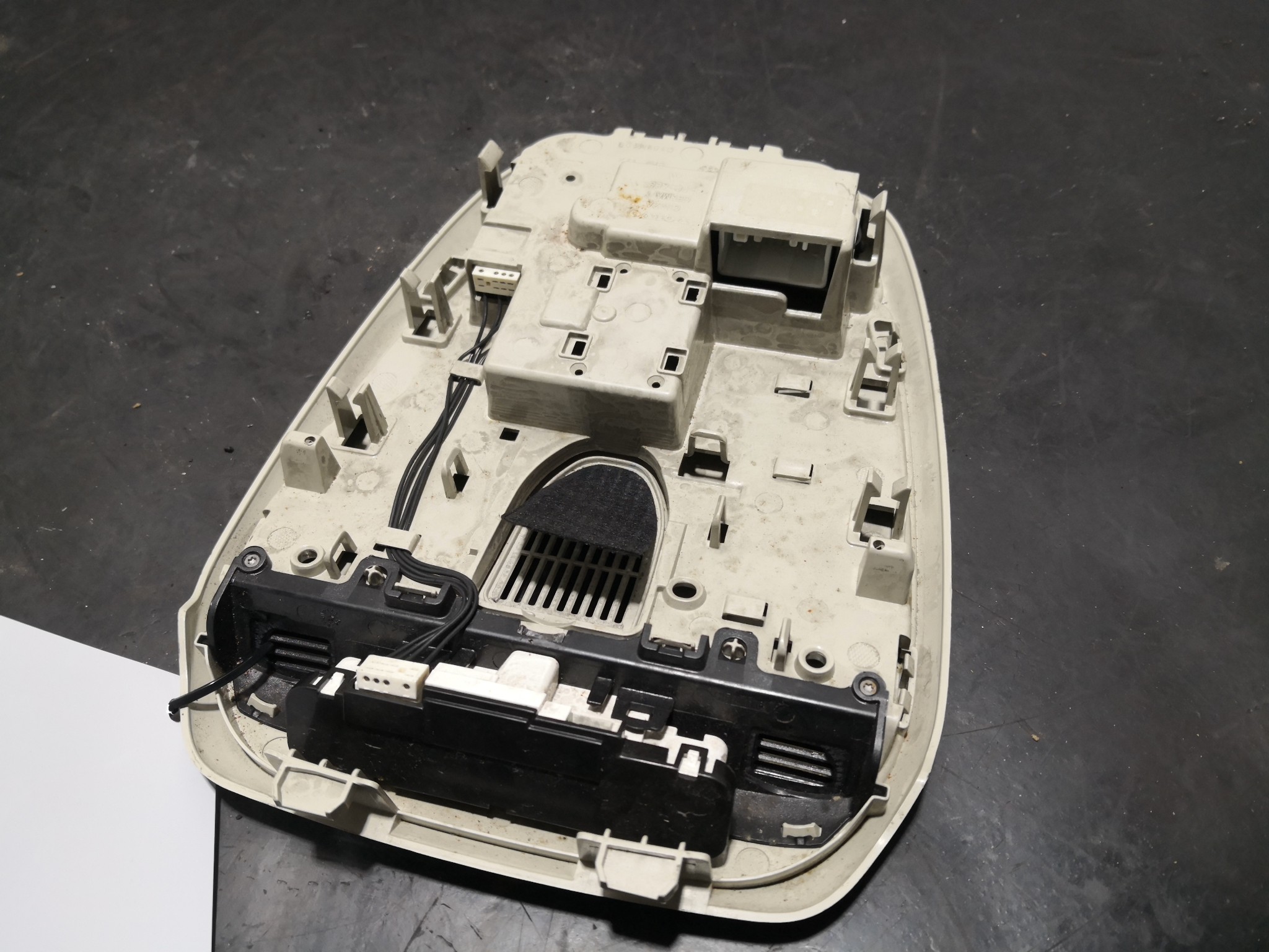 Plafonier  VOLVO V40 Hatchback (525, 526) | 12 -  Imagem-2