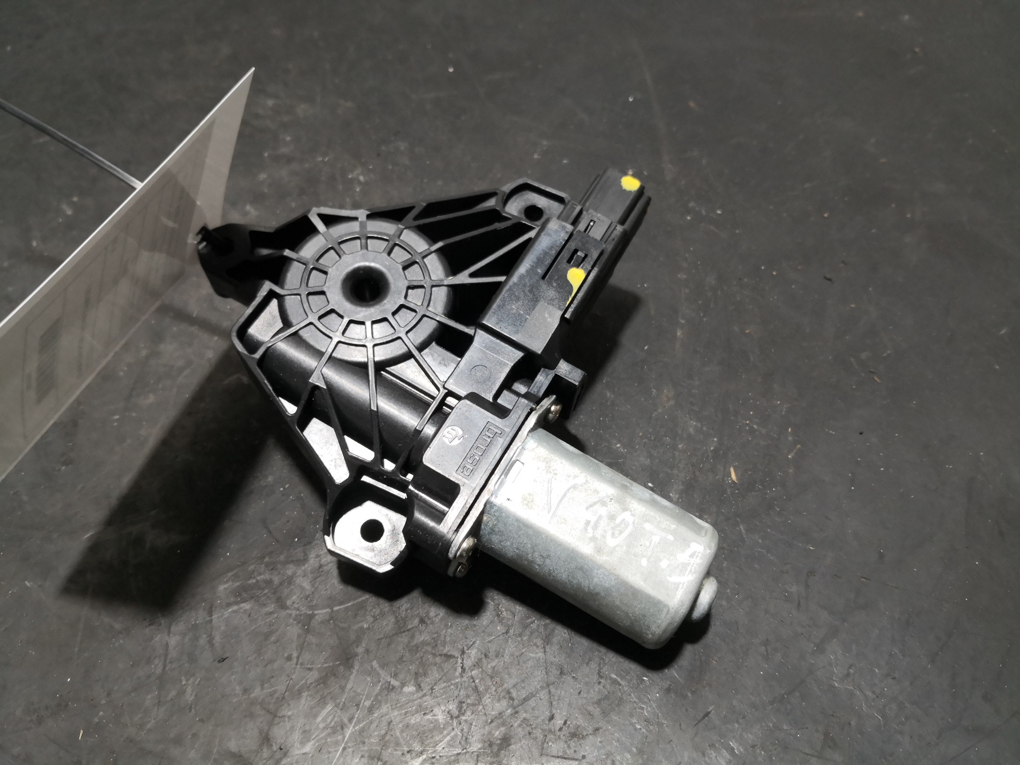 Motor elevador trás esq. VOLVO V40 Hatchback (525, 526) | 12 -  Imagem-3