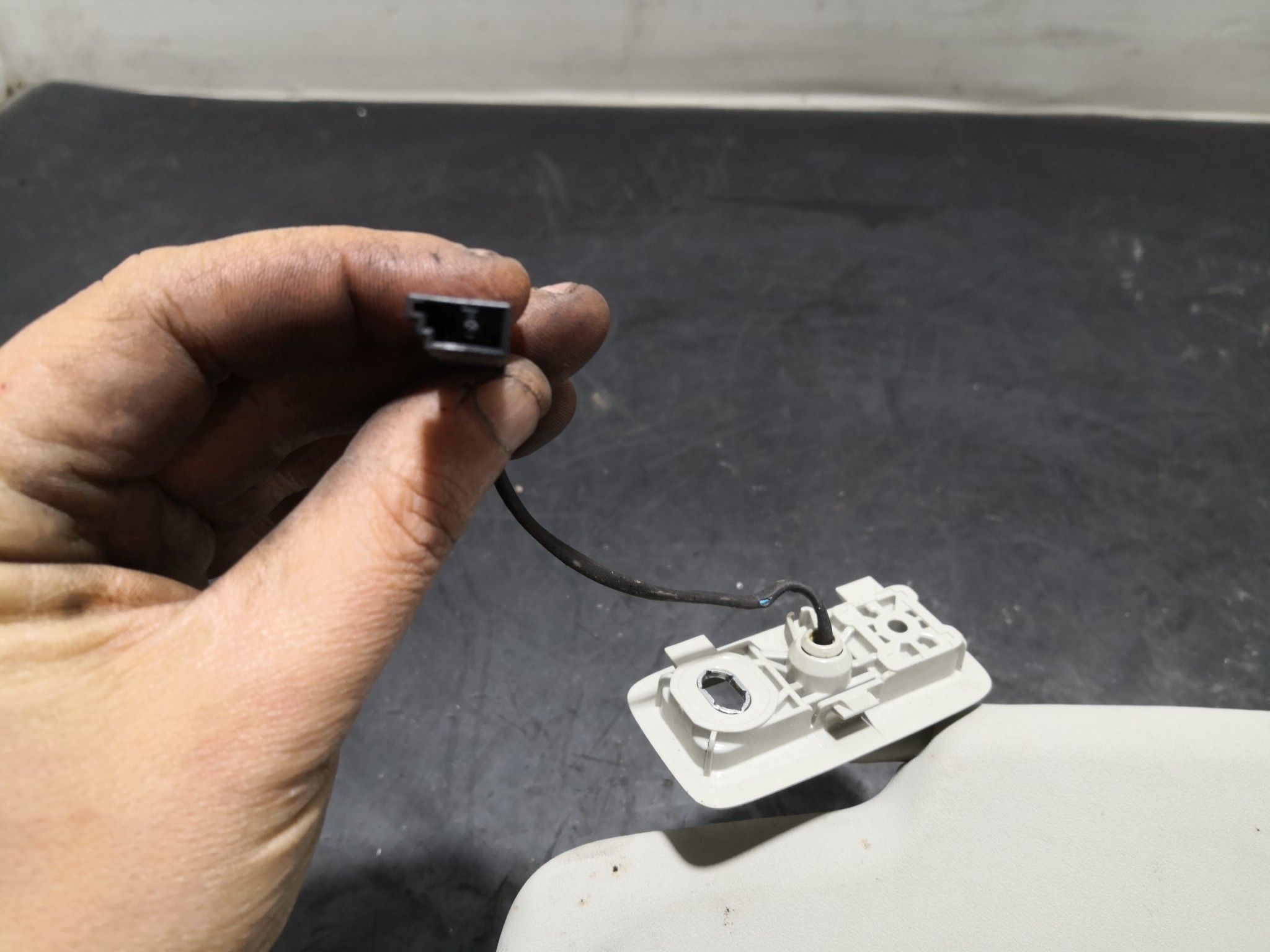 Pala de Sol Dto VOLVO V40 Hatchback (525, 526) | 12 -  Imagem-3