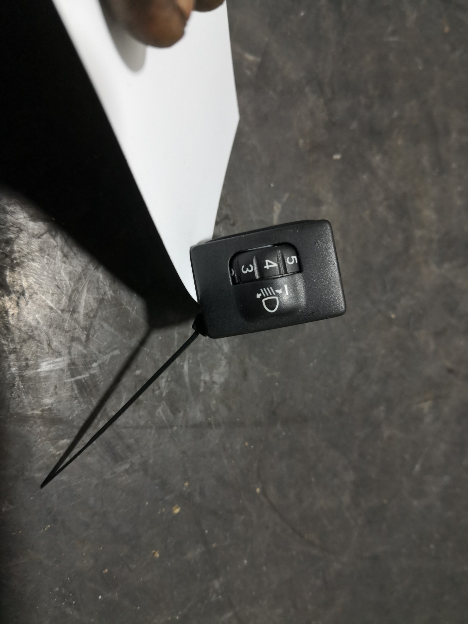 Botão Regulação Faróis TOYOTA - ID S_92838