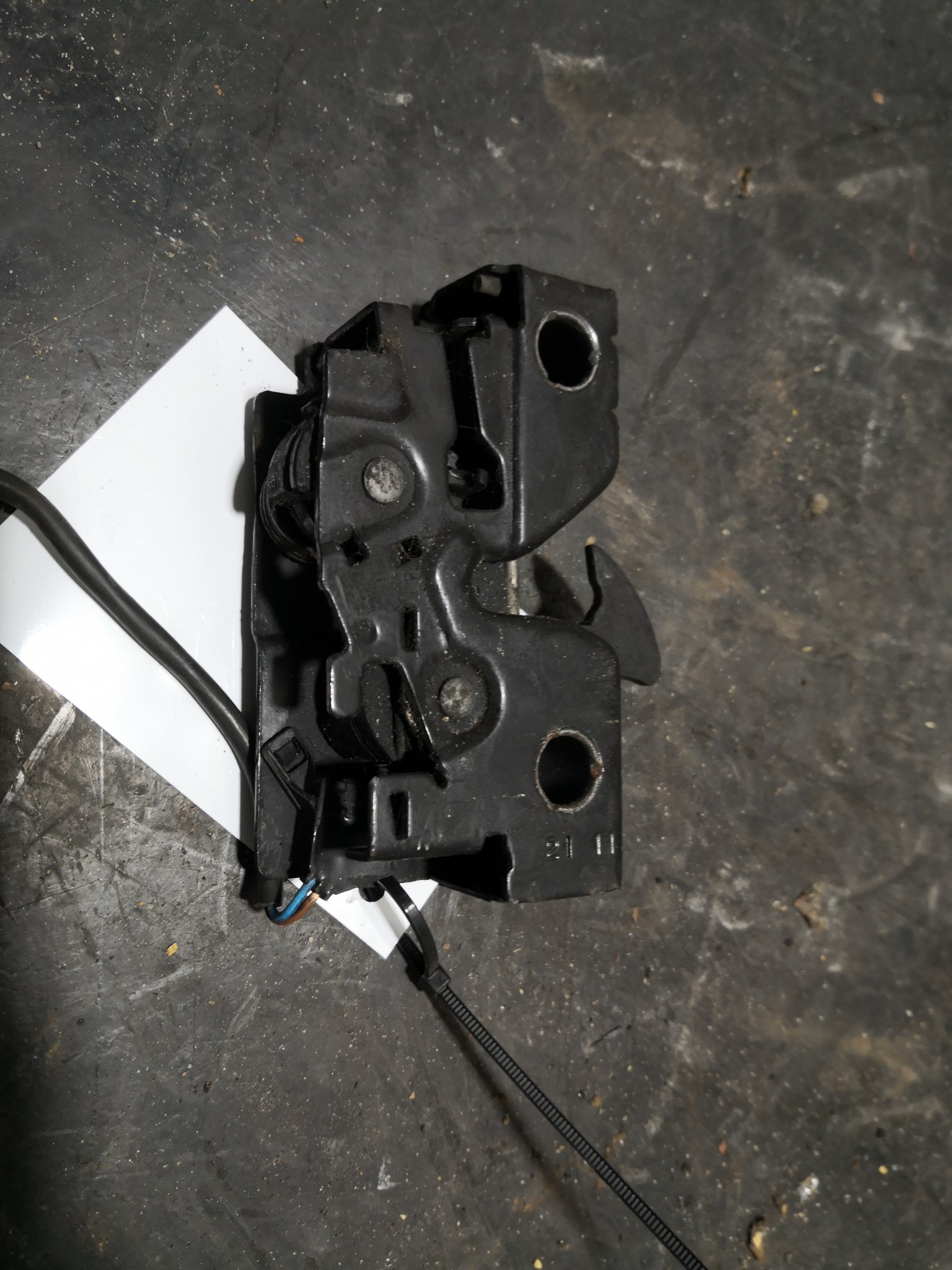 Fecho Capot VOLKSWAGEN POLO (6R1, 6C1) | 09 -  Imagem-3