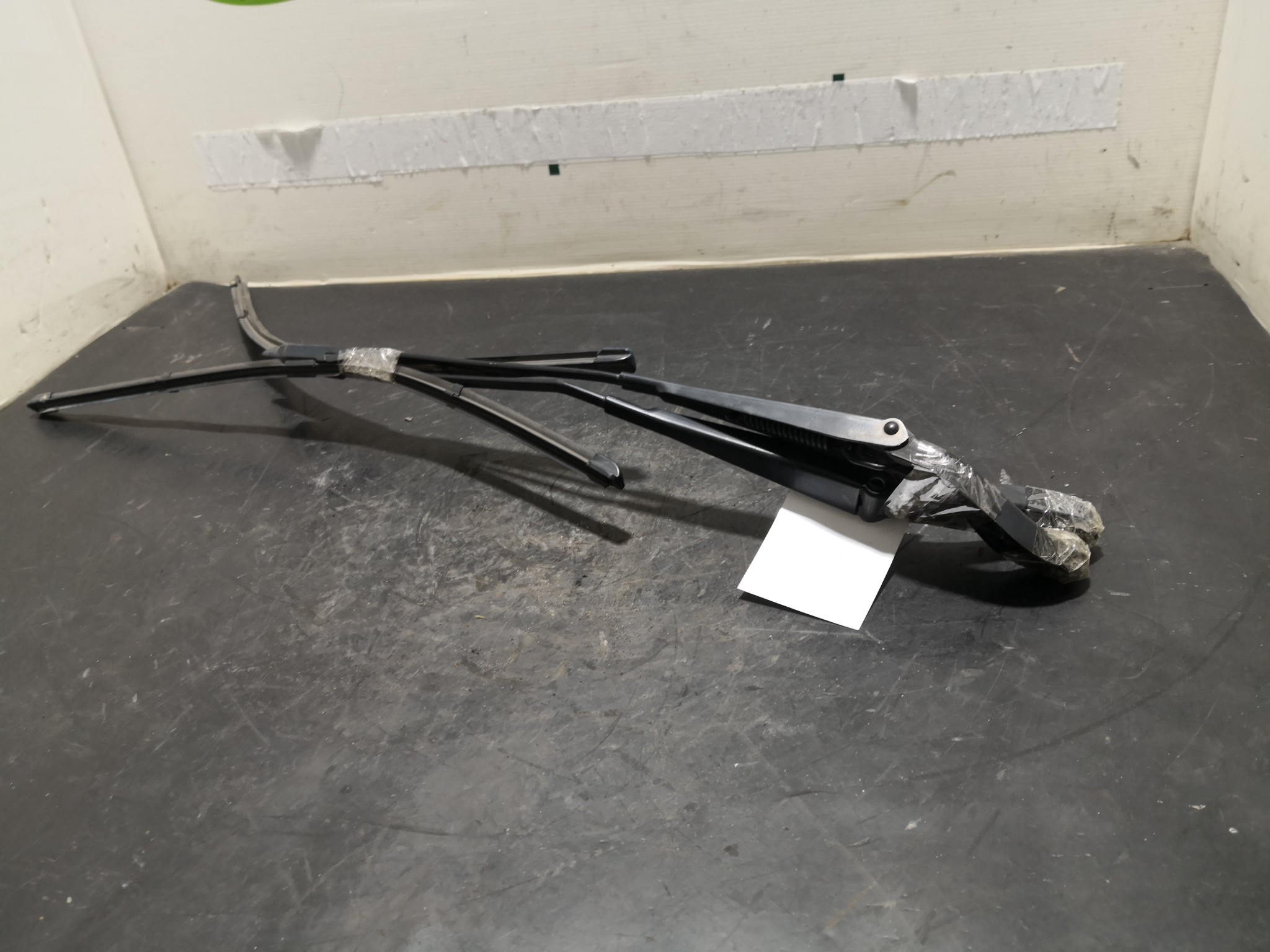 Hastes Limpa Vidros da Frente MERCEDES-BENZ B-CLASS (W245) | 05 - 11 Imagem-1