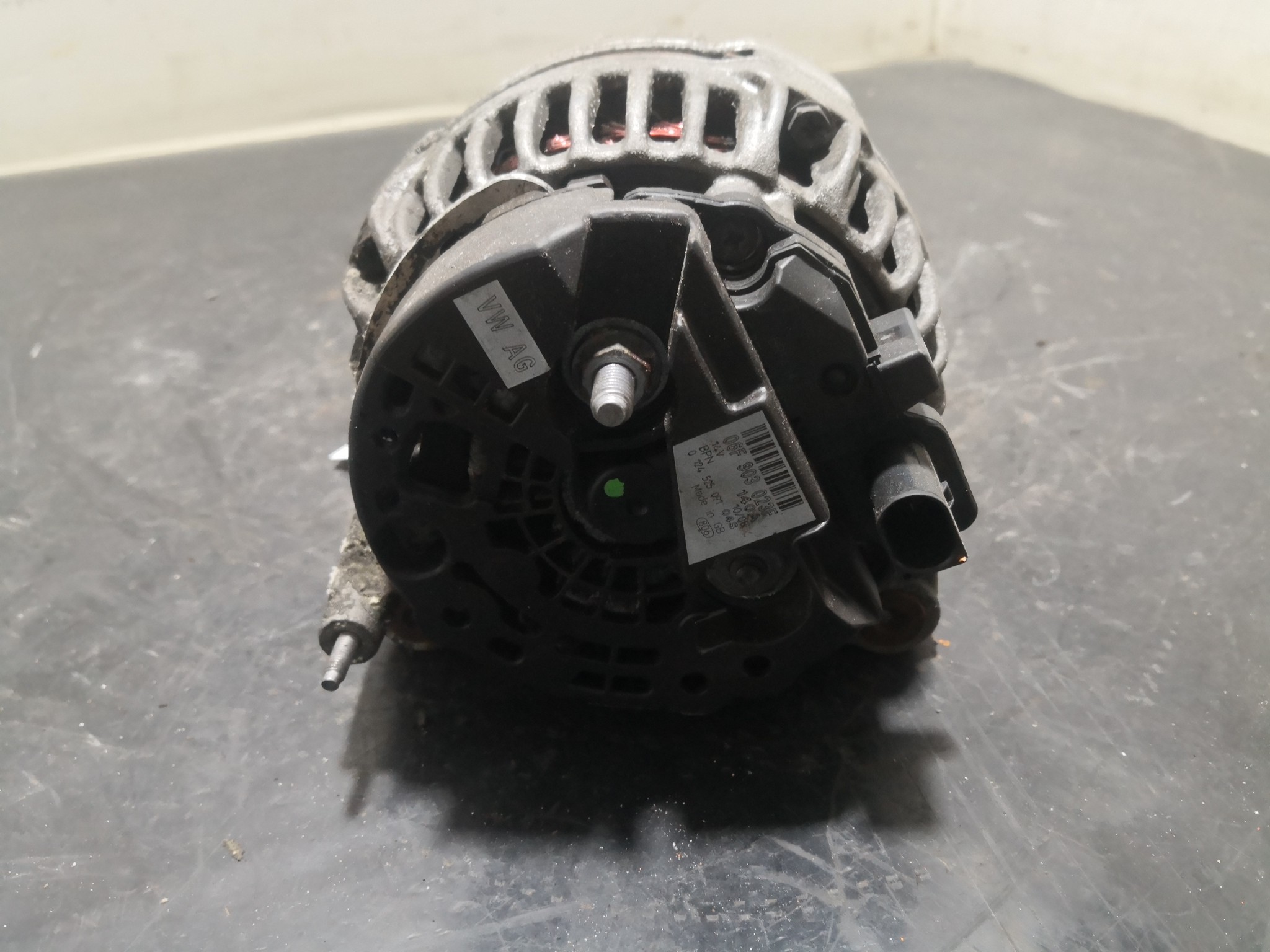 Alternador SKODA OCTAVIA II Combi (1Z5) | 04 - 13 Imagem-2