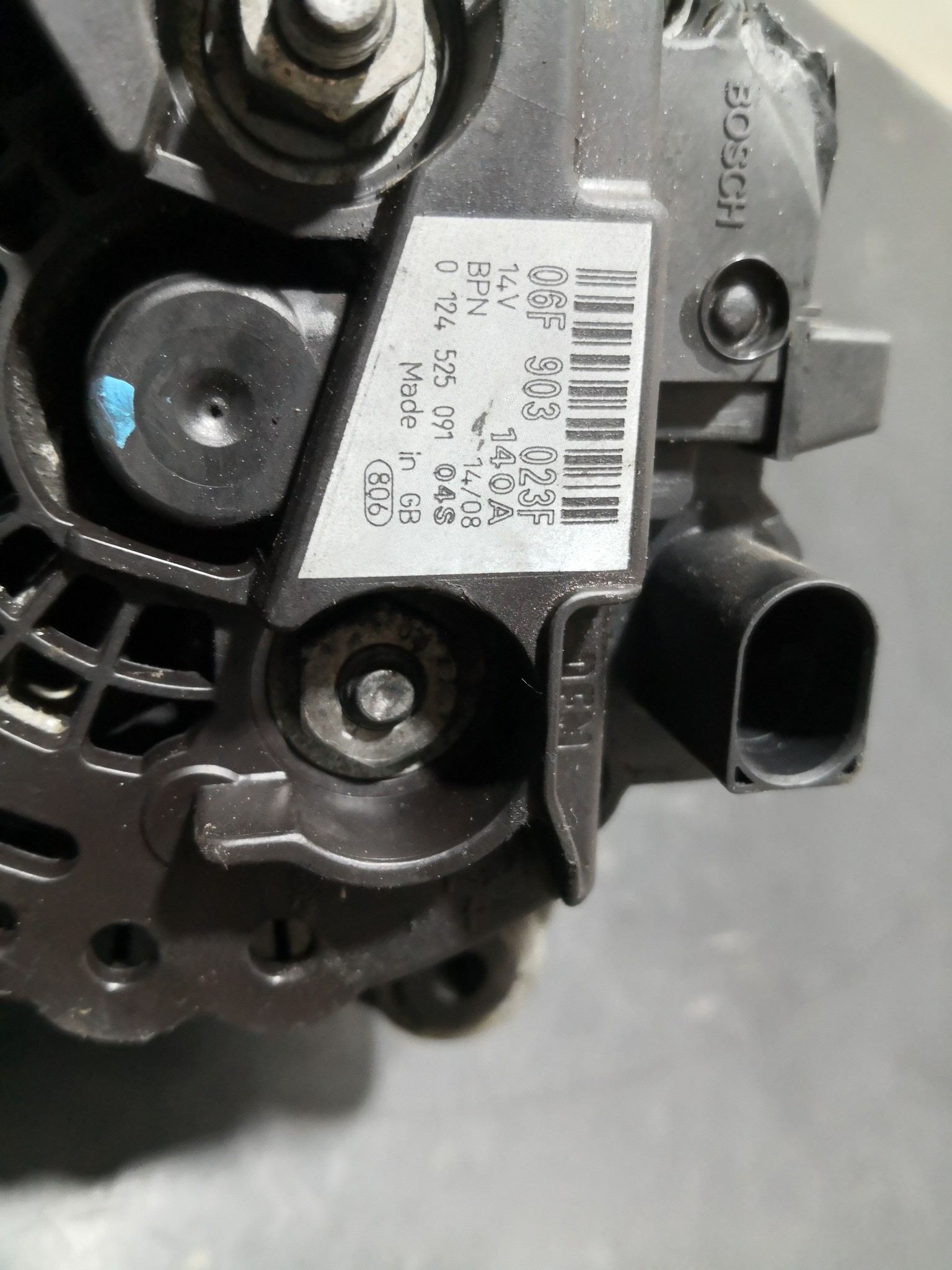 Alternador VOLKSWAGEN PASSAT (3C2) | 05 - 10 Imagem-2