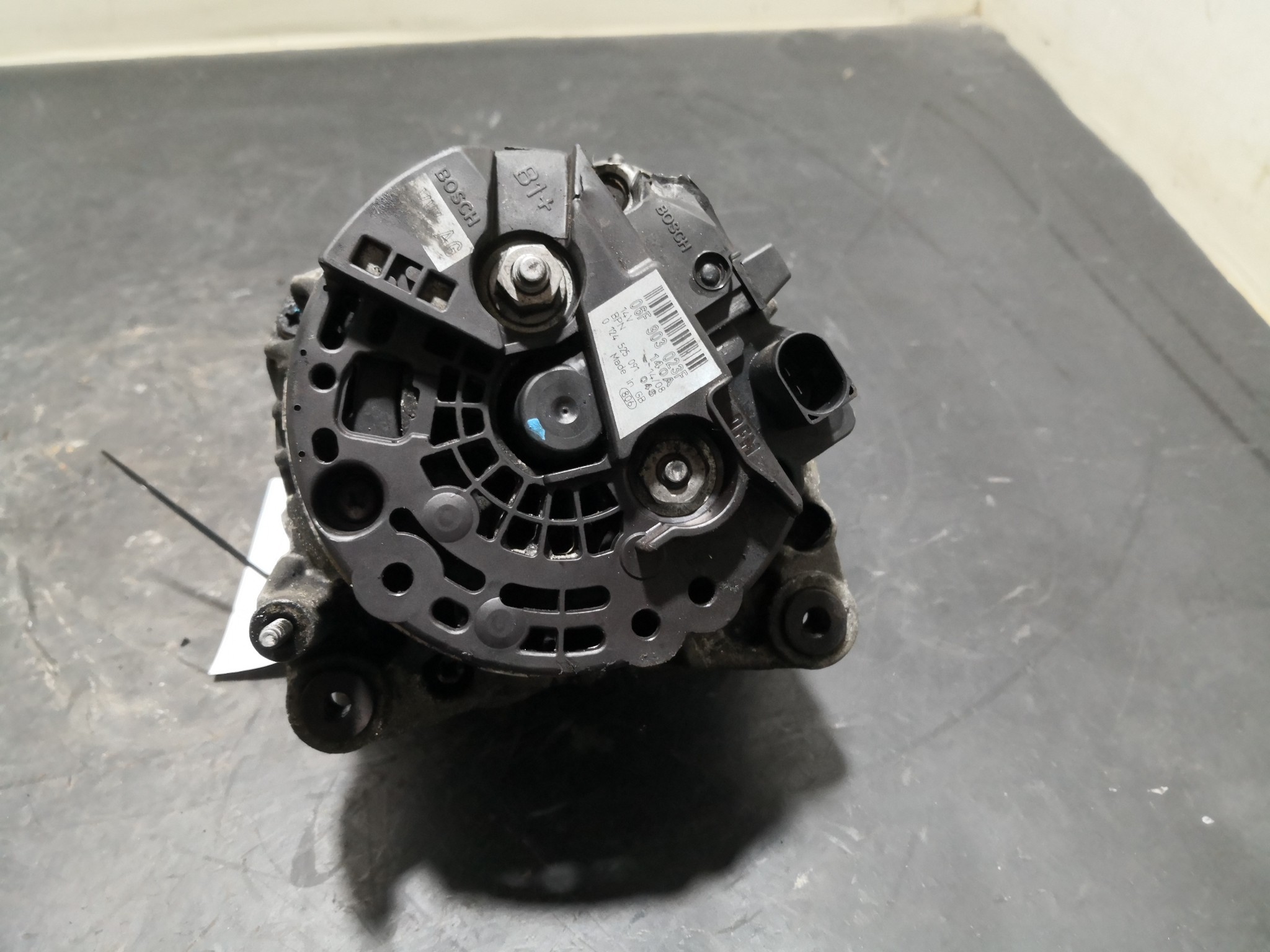 Alternador VOLKSWAGEN PASSAT (3C2) | 05 - 10 Imagem-4