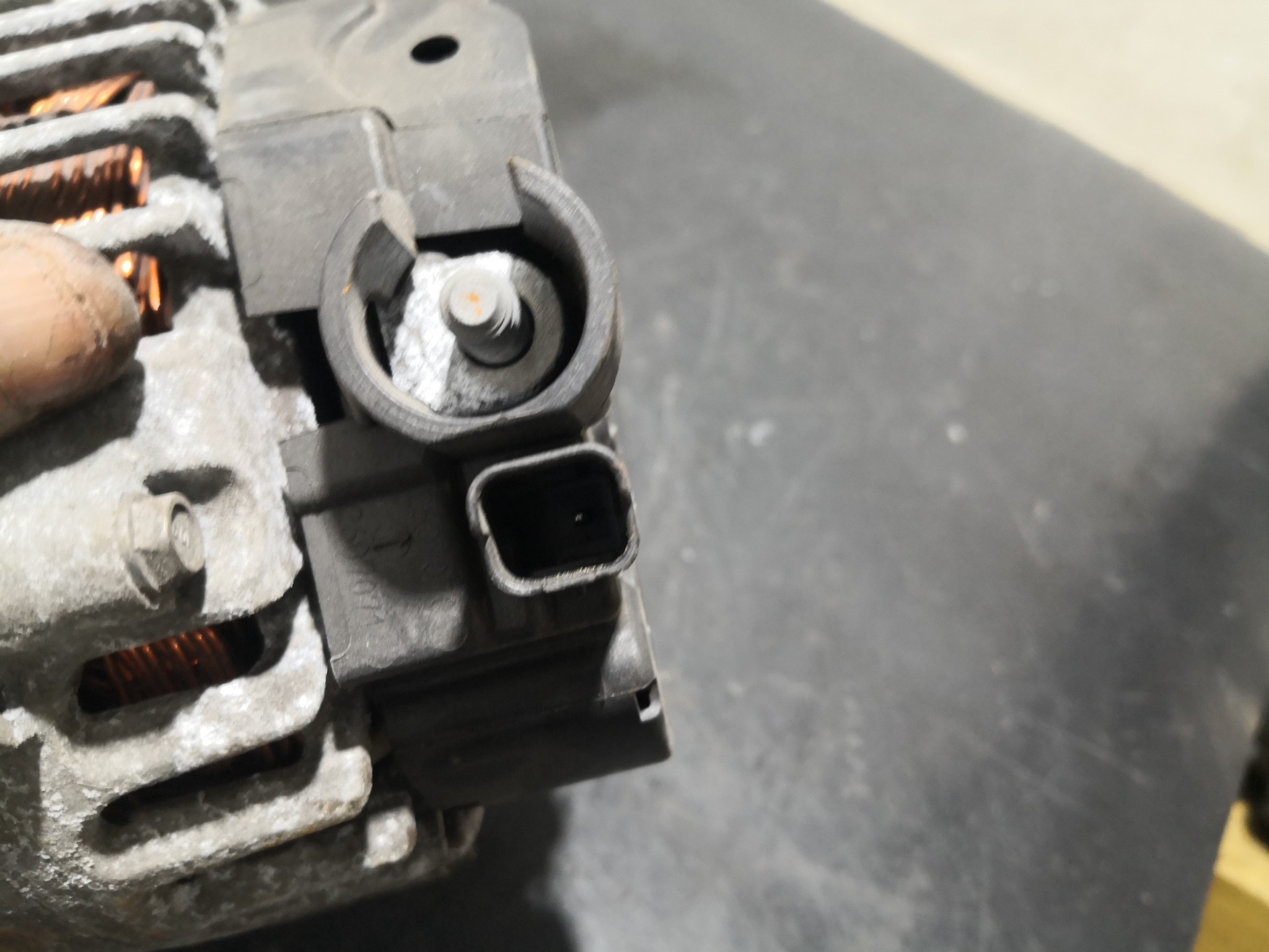 Alternador PEUGEOT 308 SW I (4E_, 4H_) | 07 - 14 Imagem-3