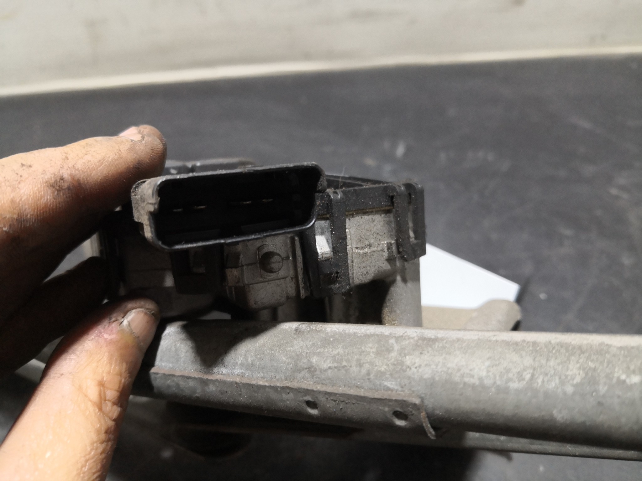 Motor Limpa Vidros Frente PEUGEOT 206 SW (2E/K) | 02 -  Imagem-3