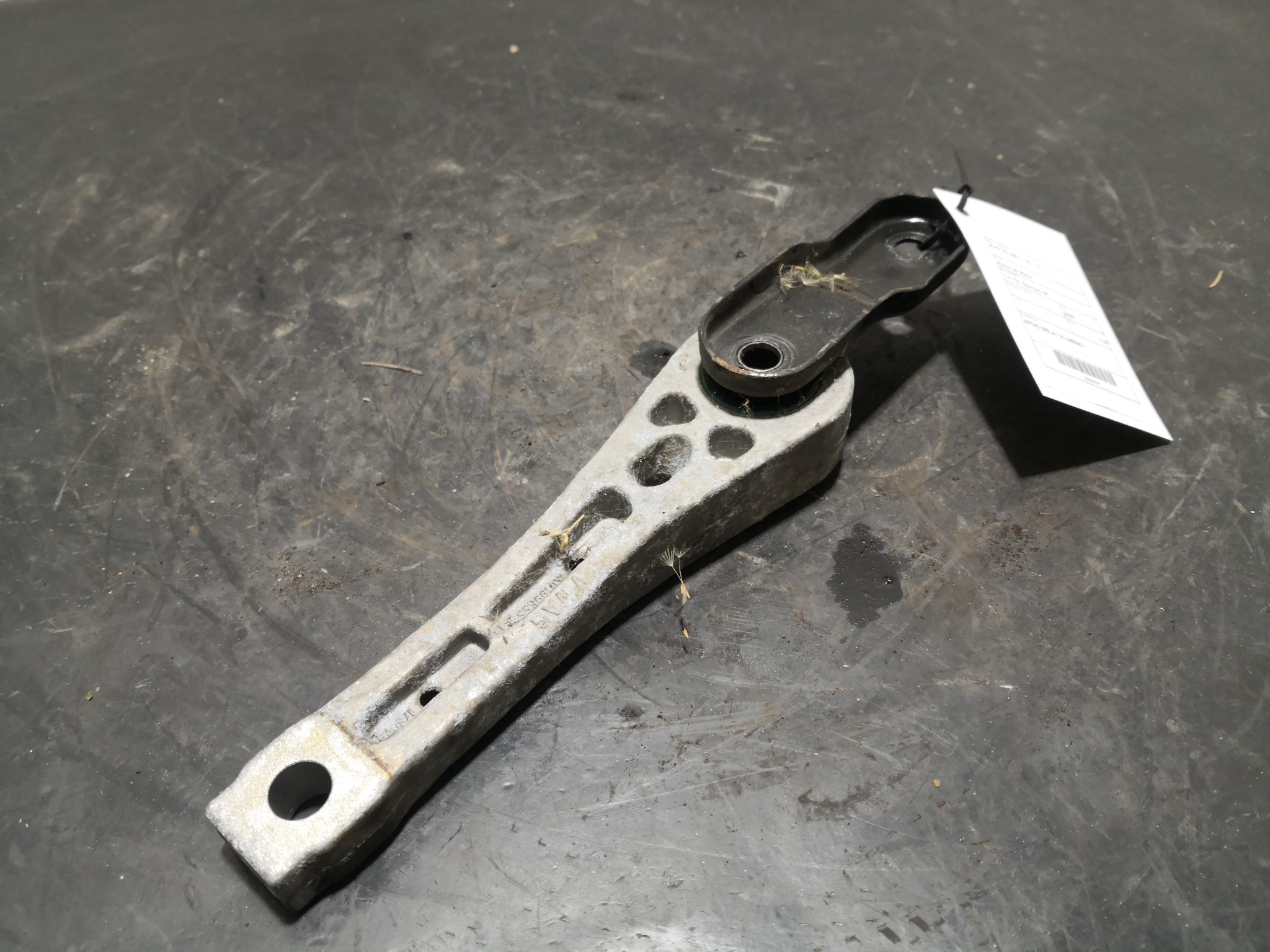 Apoio de Motor AUDI - ID S_93320