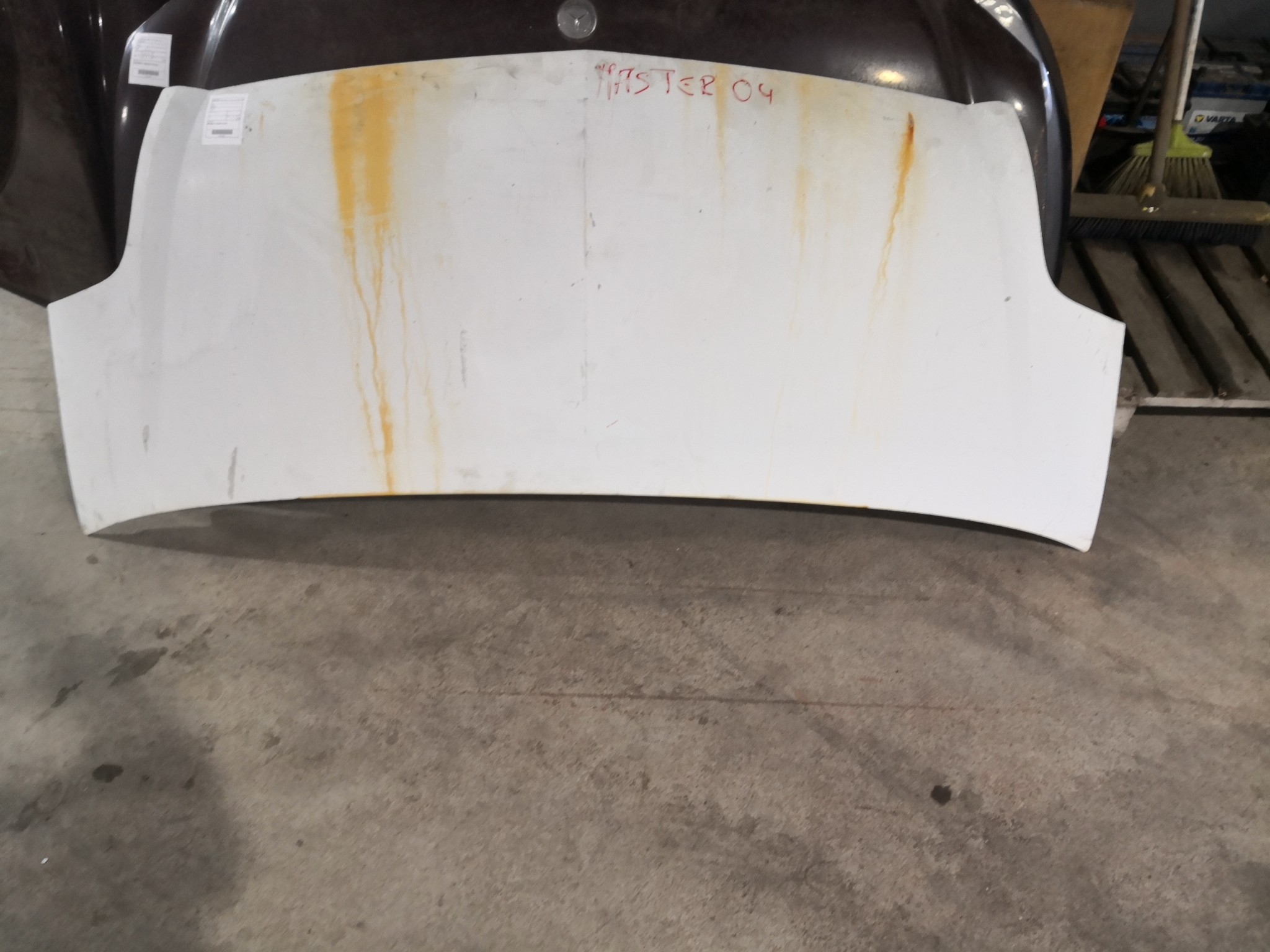 Capot RENAULT - ID S_93334