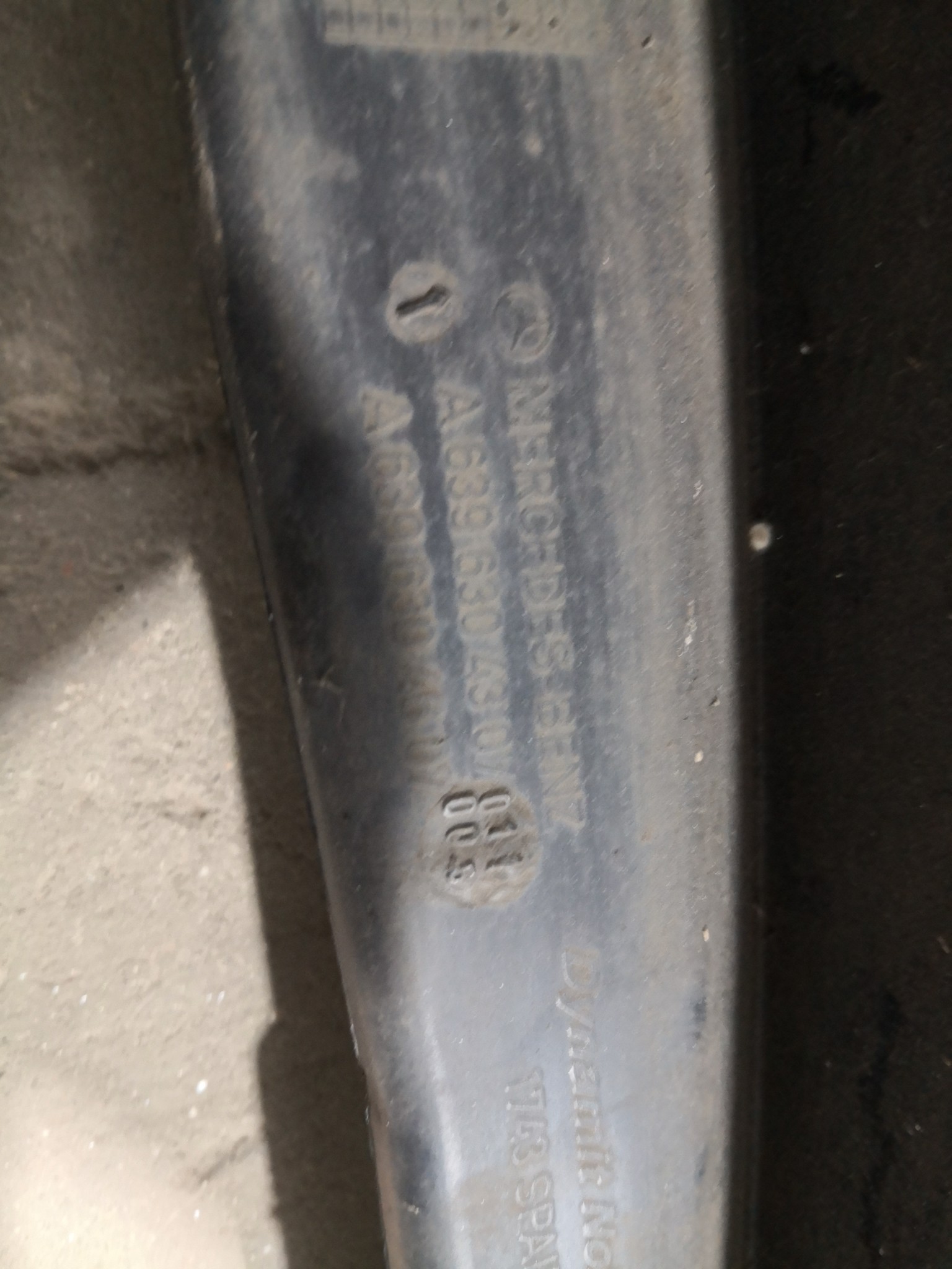 Guarda Lamas Esq MERCEDES-BENZ VITO Autocarro (W639) | 03 -  Imagem-3