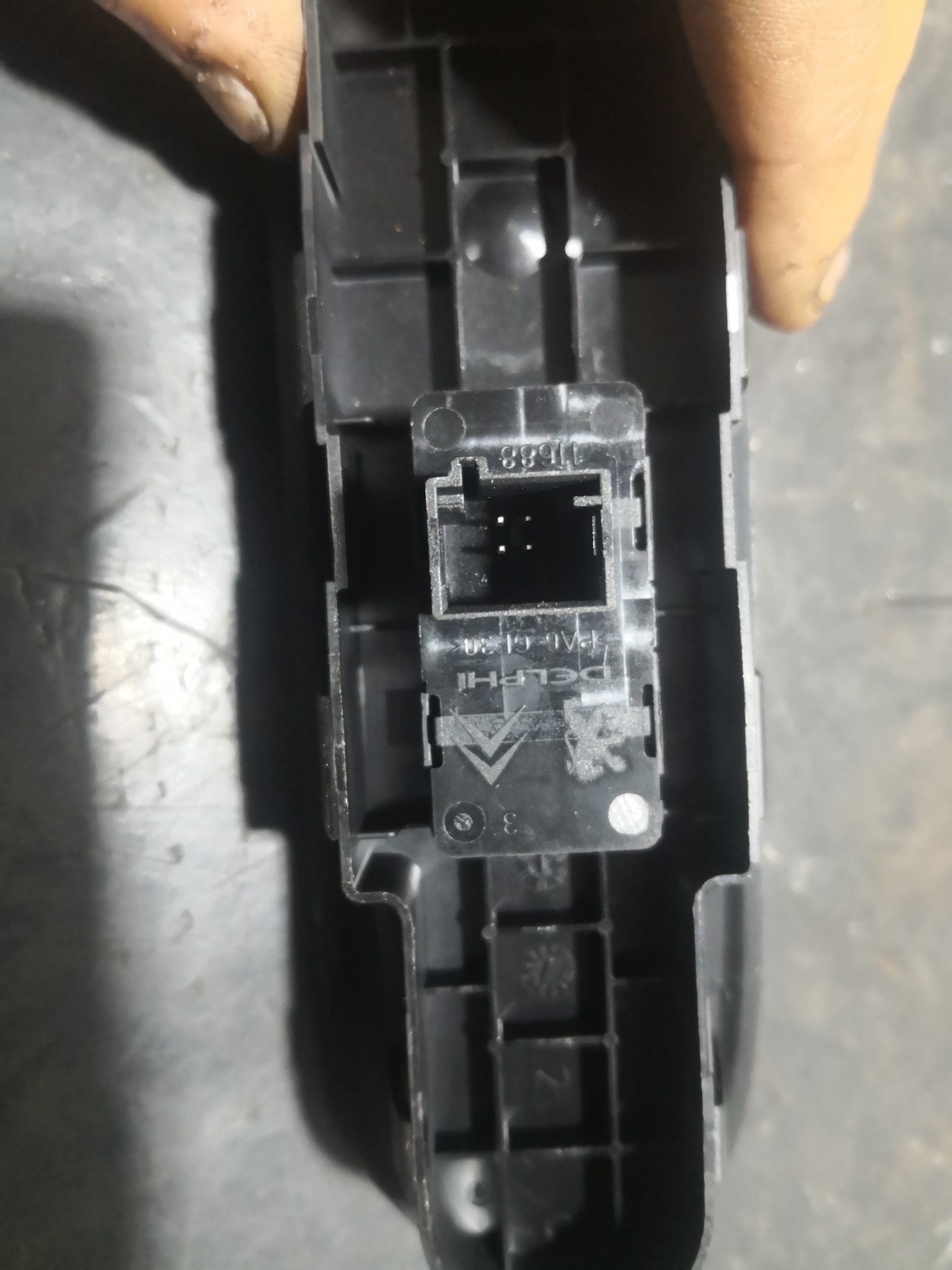 Botão Vidros PEUGEOT 308 I (4A_, 4C_) | 07 - 16 Imagem-3