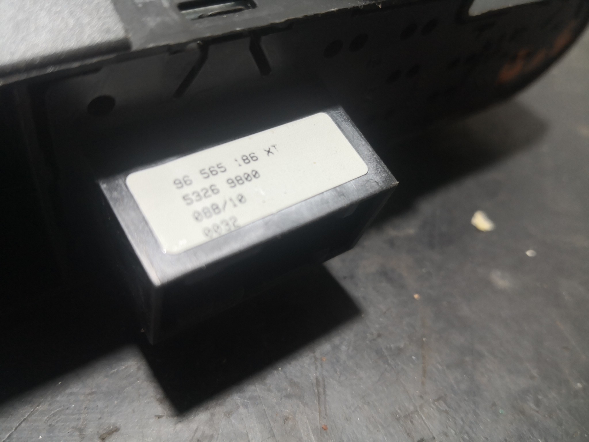 Comando Vidros  PEUGEOT 308 I (4A_, 4C_) | 07 - 16 Imagem-2