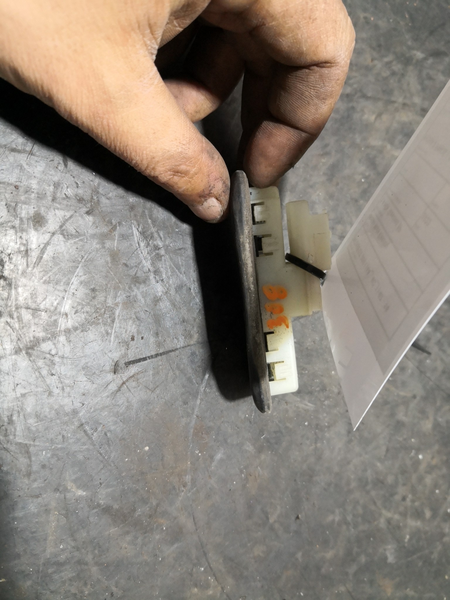 Botão Mala Eletrico PEUGEOT 308 I (4A_, 4C_) | 07 - 16 Imagem-2