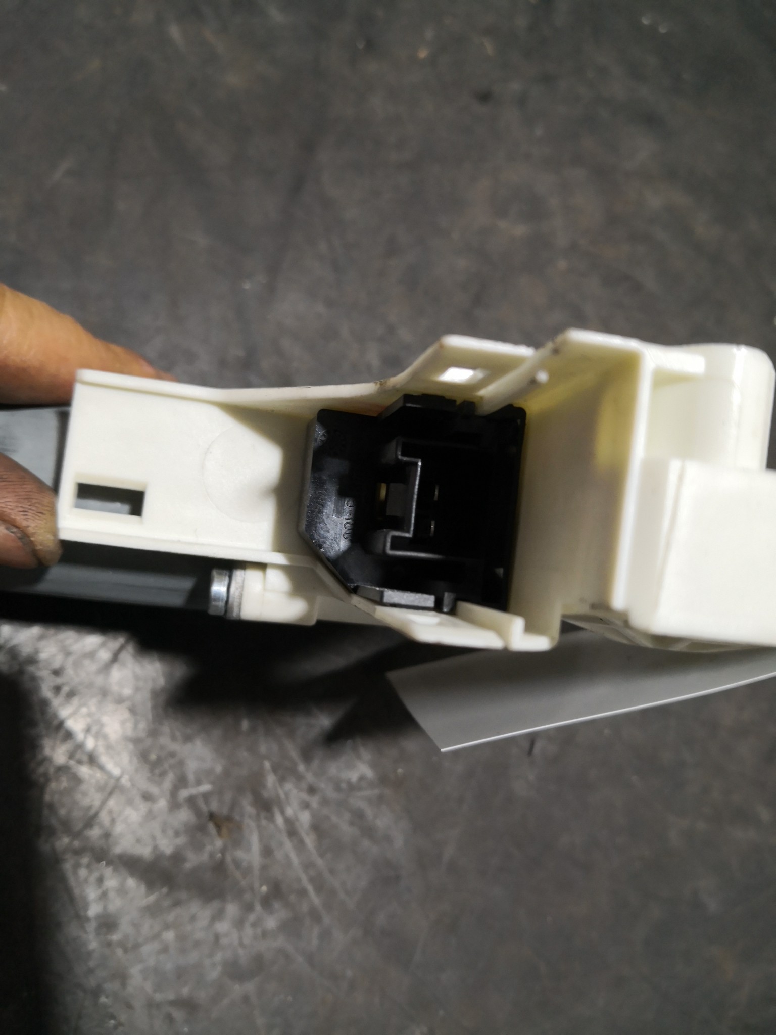 Motor elevador trás drt AUDI A4 (8K2, B8) | 07 - 15 Imagem-1