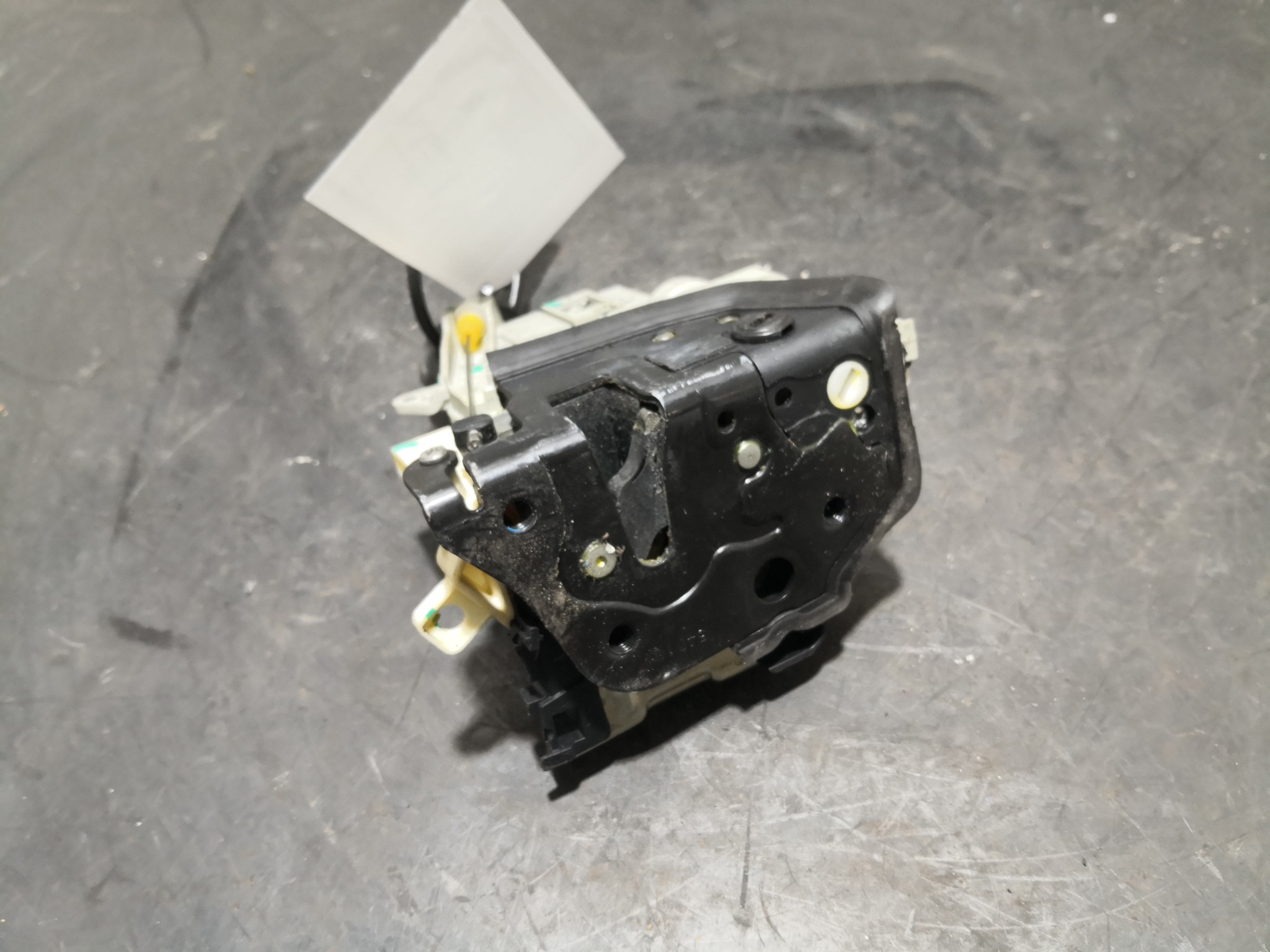 Fecho da Porta Trás Dto AUDI A4 (8K2, B8) | 07 - 15 Imagem-4