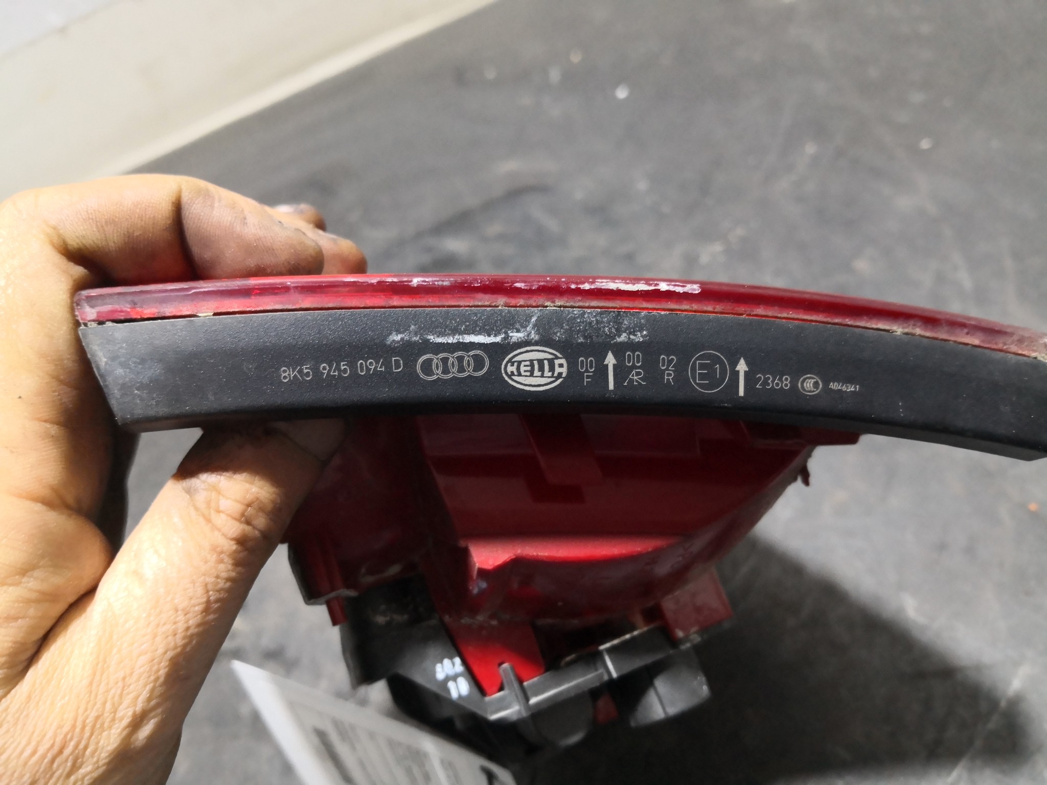 Farolim Mala AUDI A4 (8K2, B8) | 07 - 15 Imagem-1