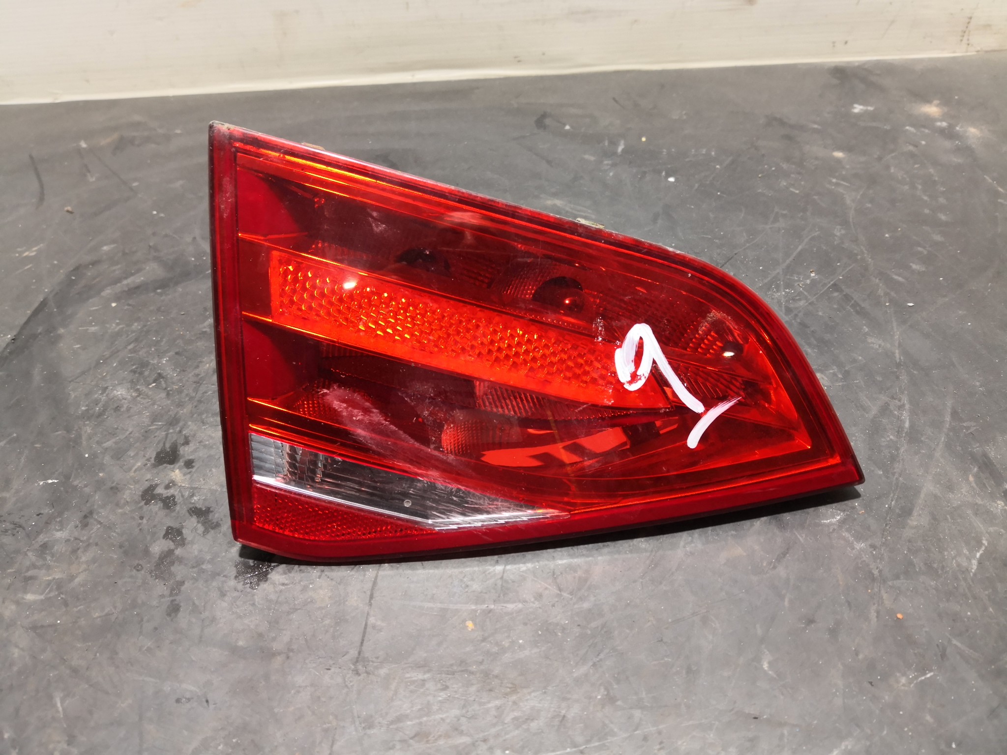 Farolim Mala AUDI - ID S_93408