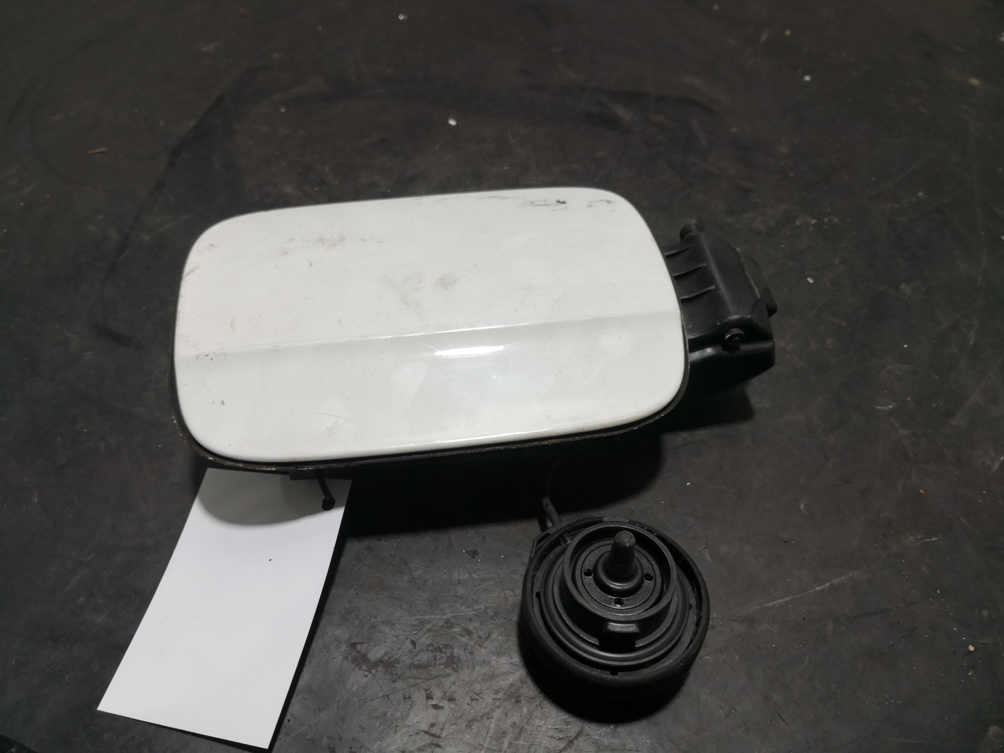 Tampa Exterior de Combustivel AUDI - ID S_93431