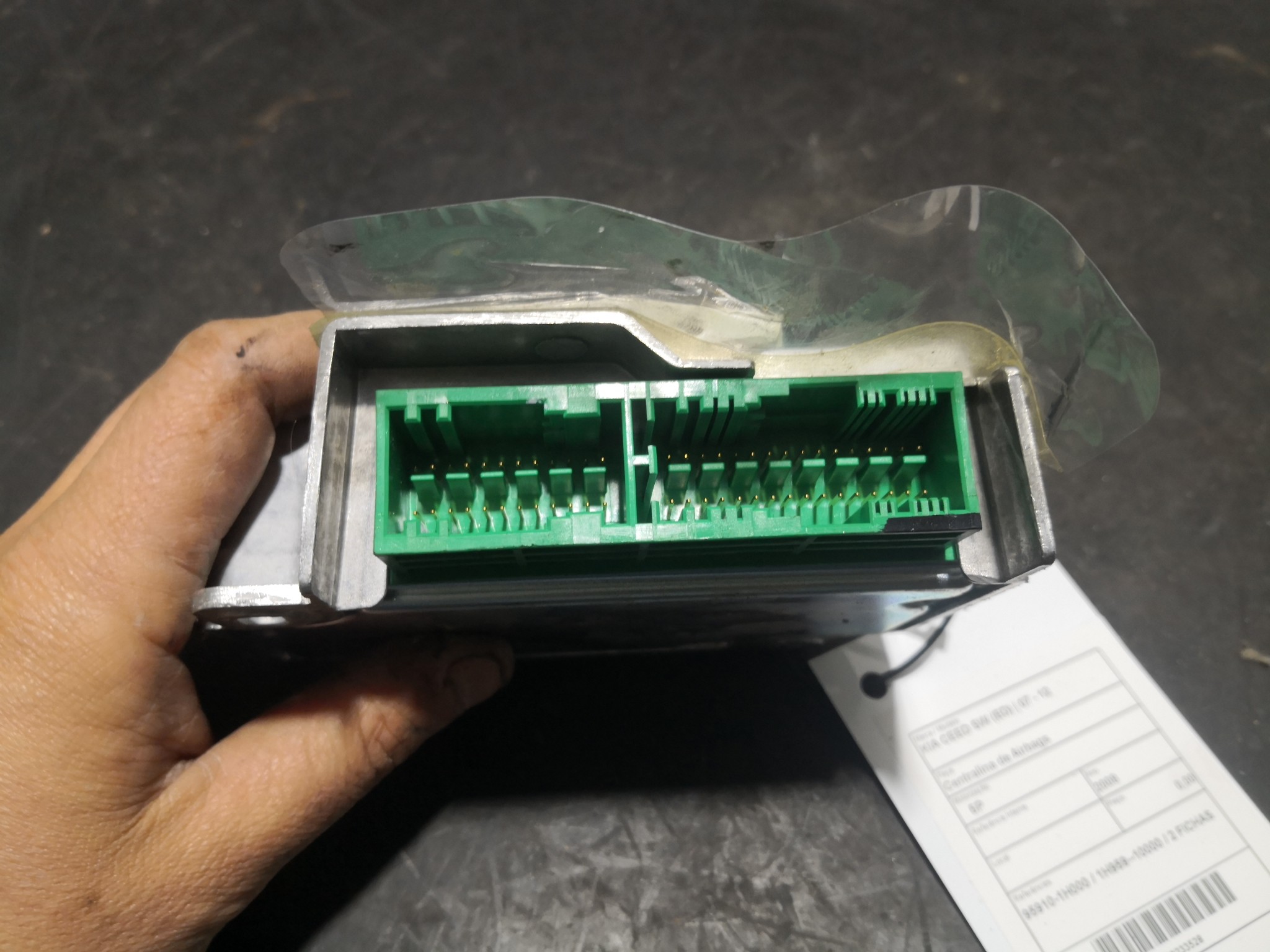 Centralina de Airbags KIA CEED SW (ED) | 07 - 12 Imagem-2