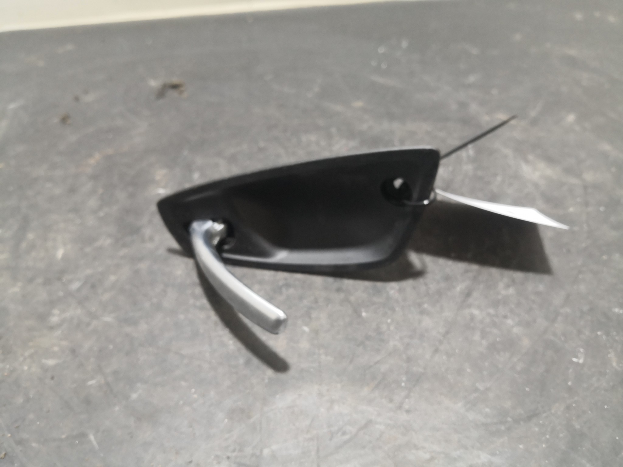 Puxador Interior Trás Esq BMW - ID S_93690