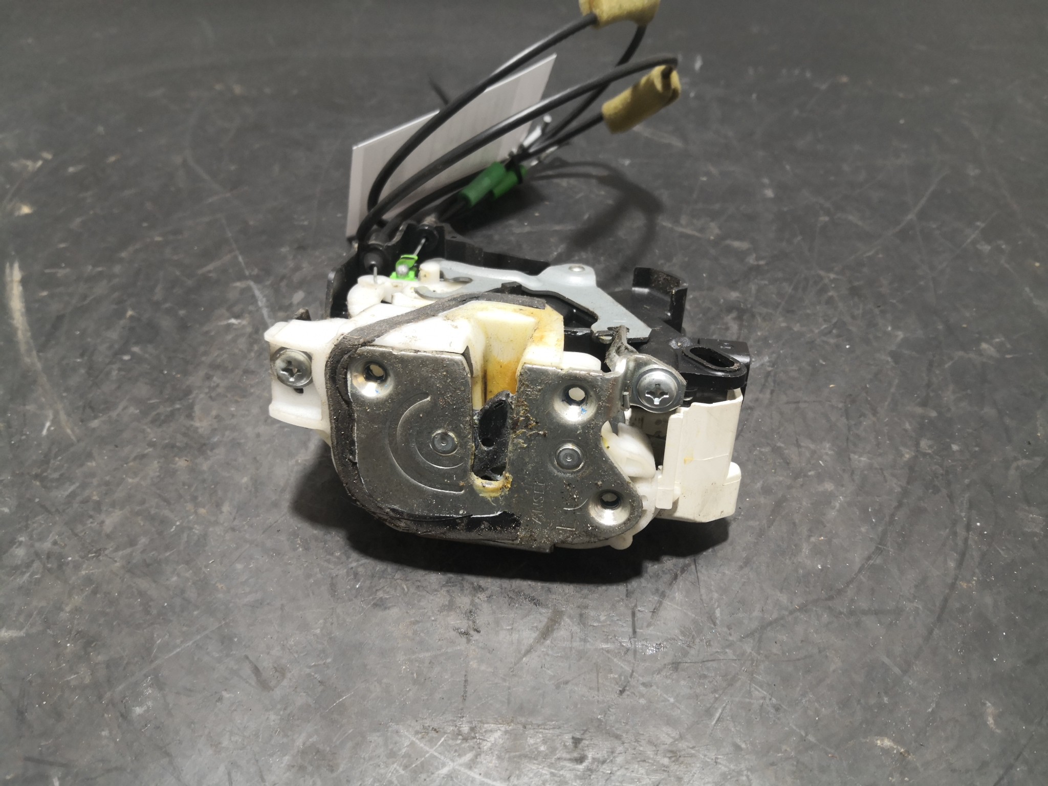 Fecho da Porta Frente Esq MITSUBISHI LANCER VIII (CY_A, CZ_A) | 07 -  Imagem-3