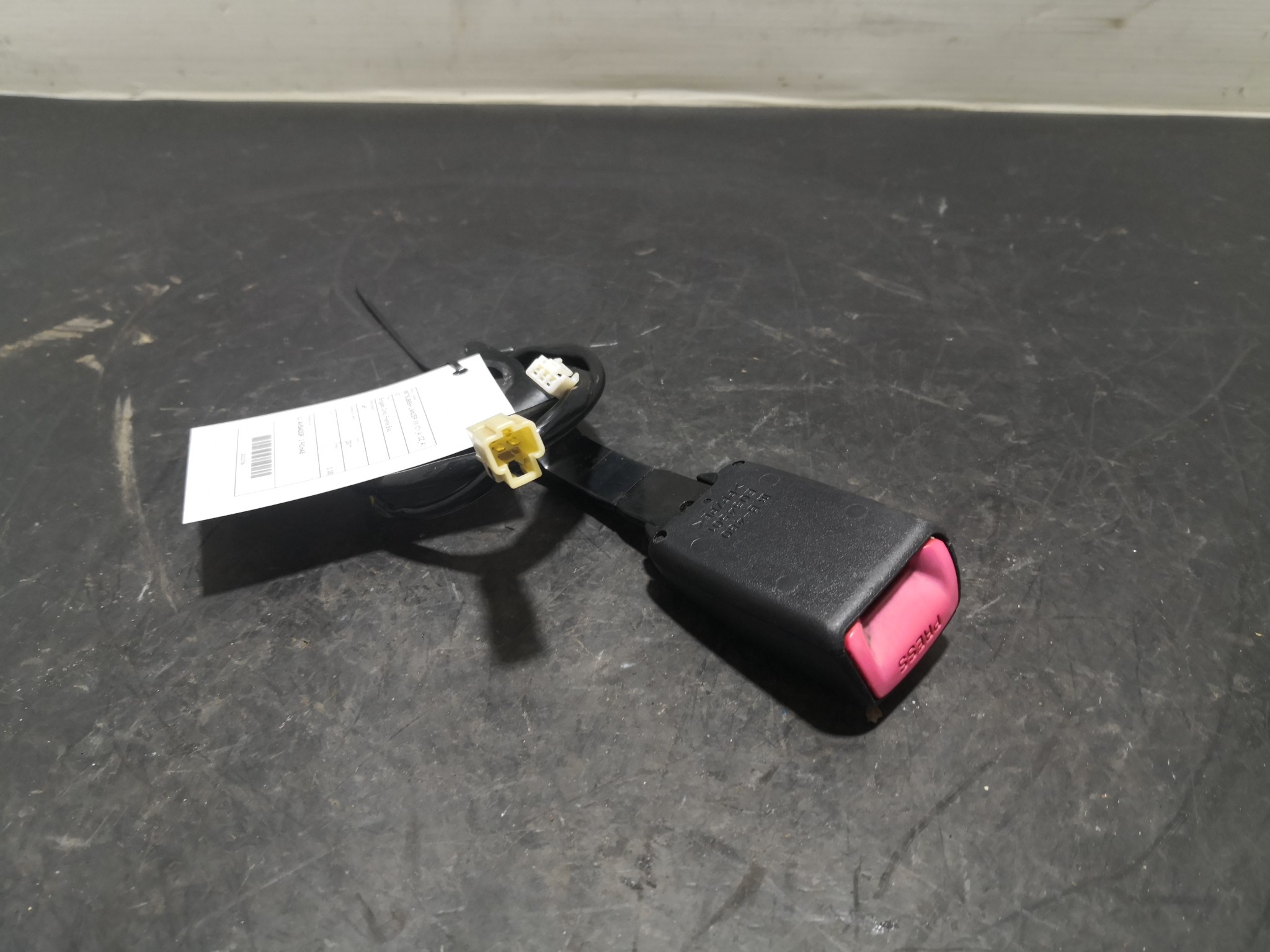 Engate Cinto Frente Esq MITSUBISHI - ID S_93758