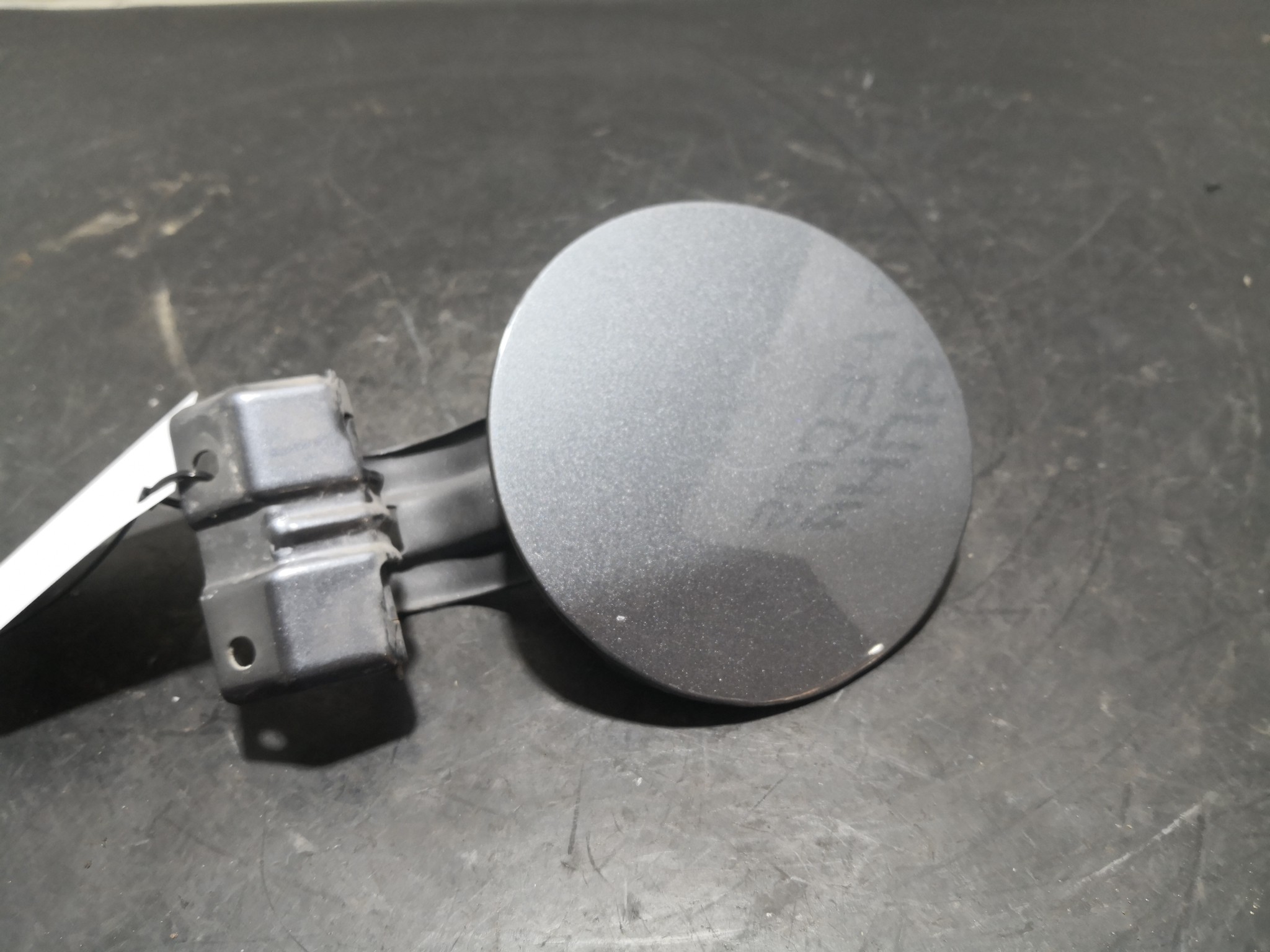 Tampa Exterior de Combustivel MITSUBISHI - ID S_93793