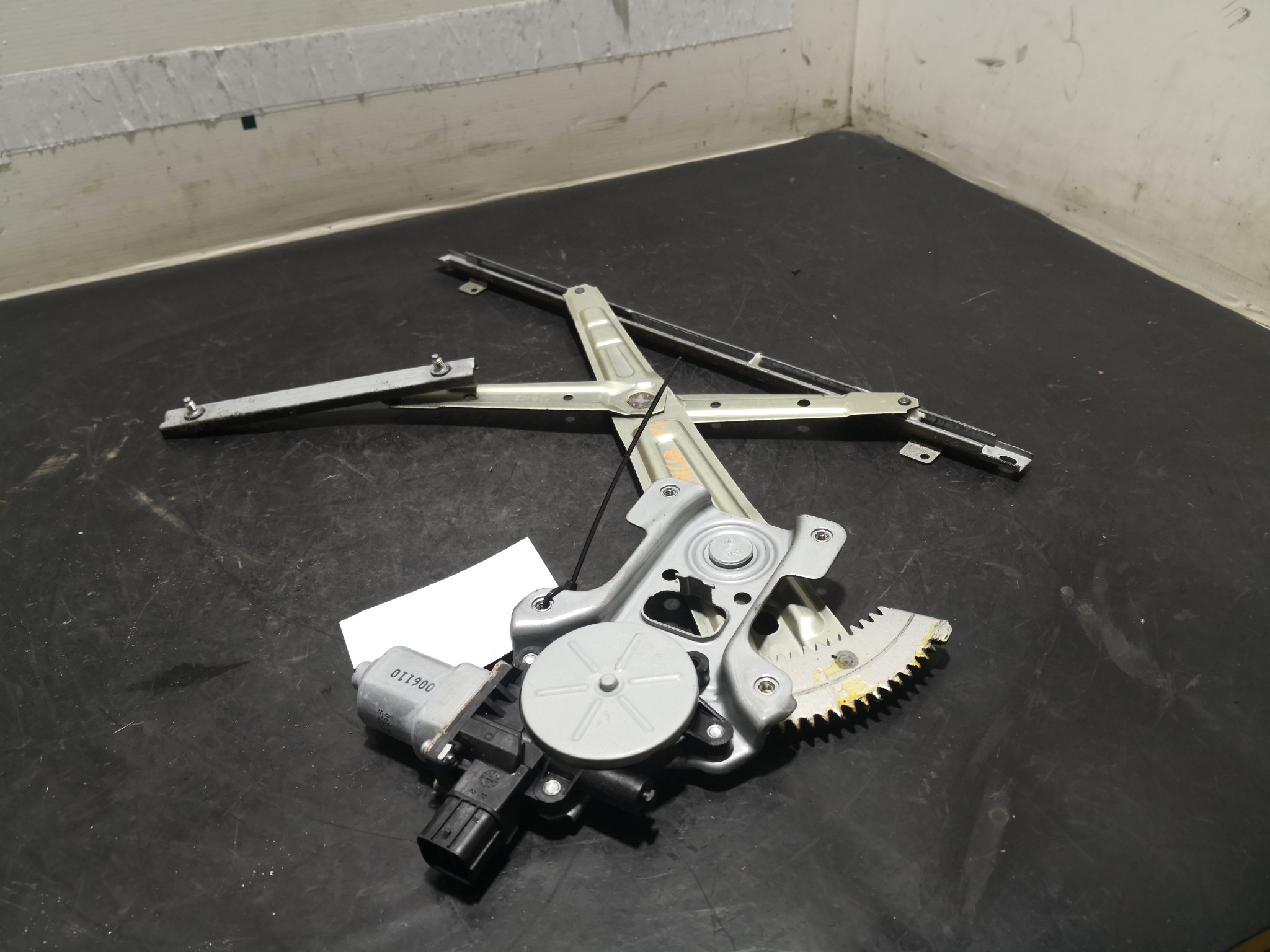 Elevador Frente Dto Electrico MITSUBISHI - ID S_93753