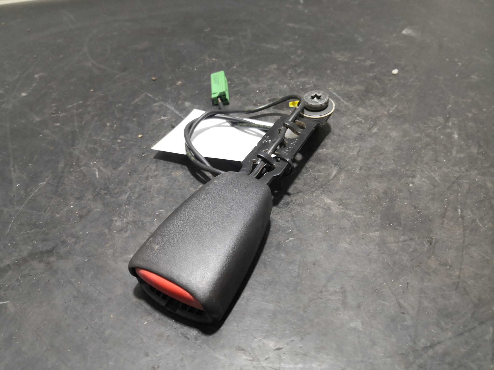 Engate Cinto Frente Esq VOLVO - ID S_93818