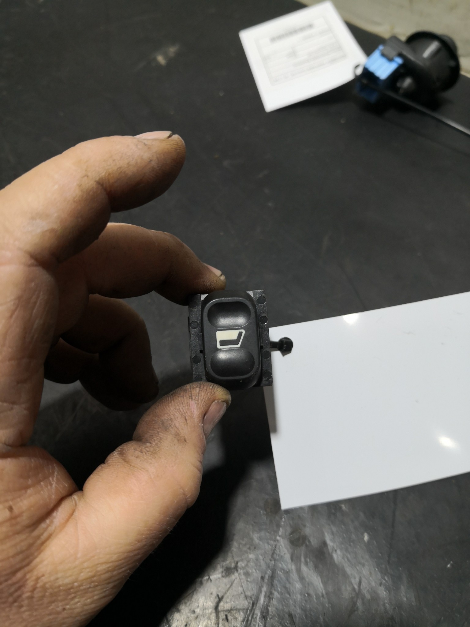 Botão Vidros PEUGEOT PARTNER Caixa (5_, G_) | 96 -  Imagem-1