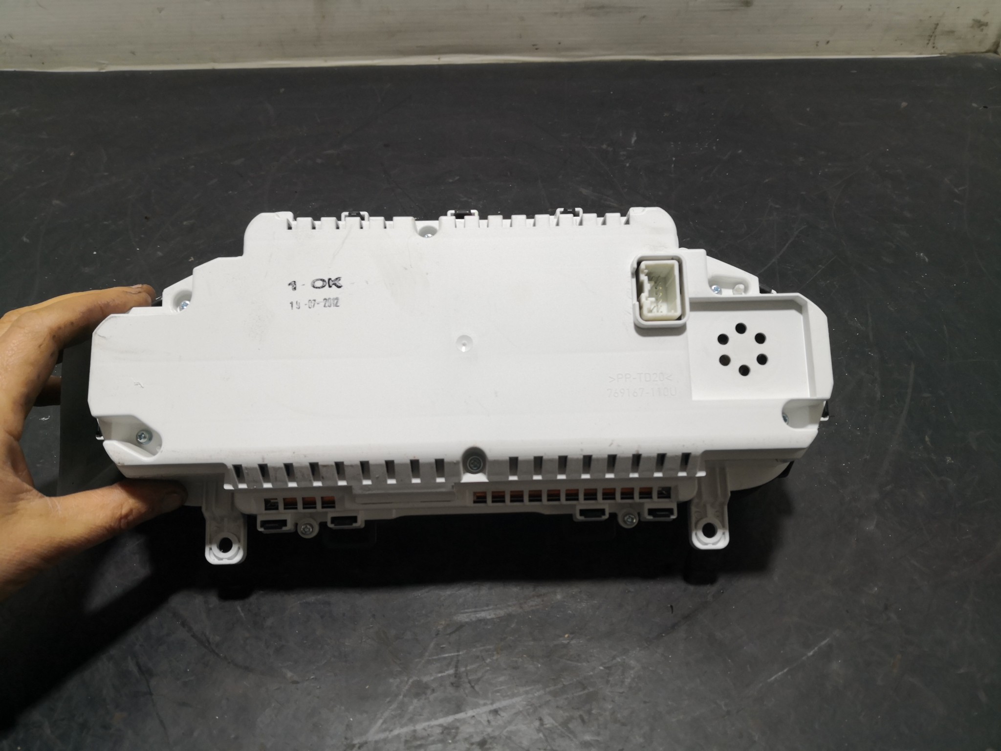 Quadrante VOLVO V40 Hatchback (525, 526) | 12 -  Imagem-2