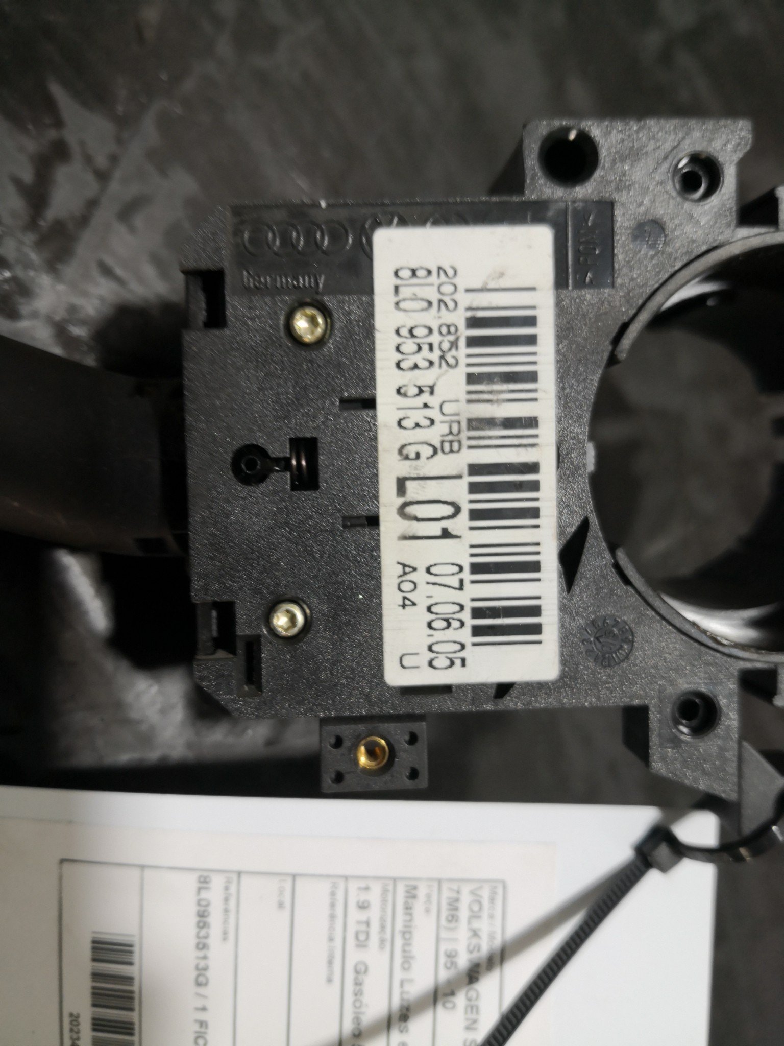 Manipulo Luzes e Piscas VOLKSWAGEN SHARAN (7M8, 7M9, 7M6) | 95 - 10 Imagem-1