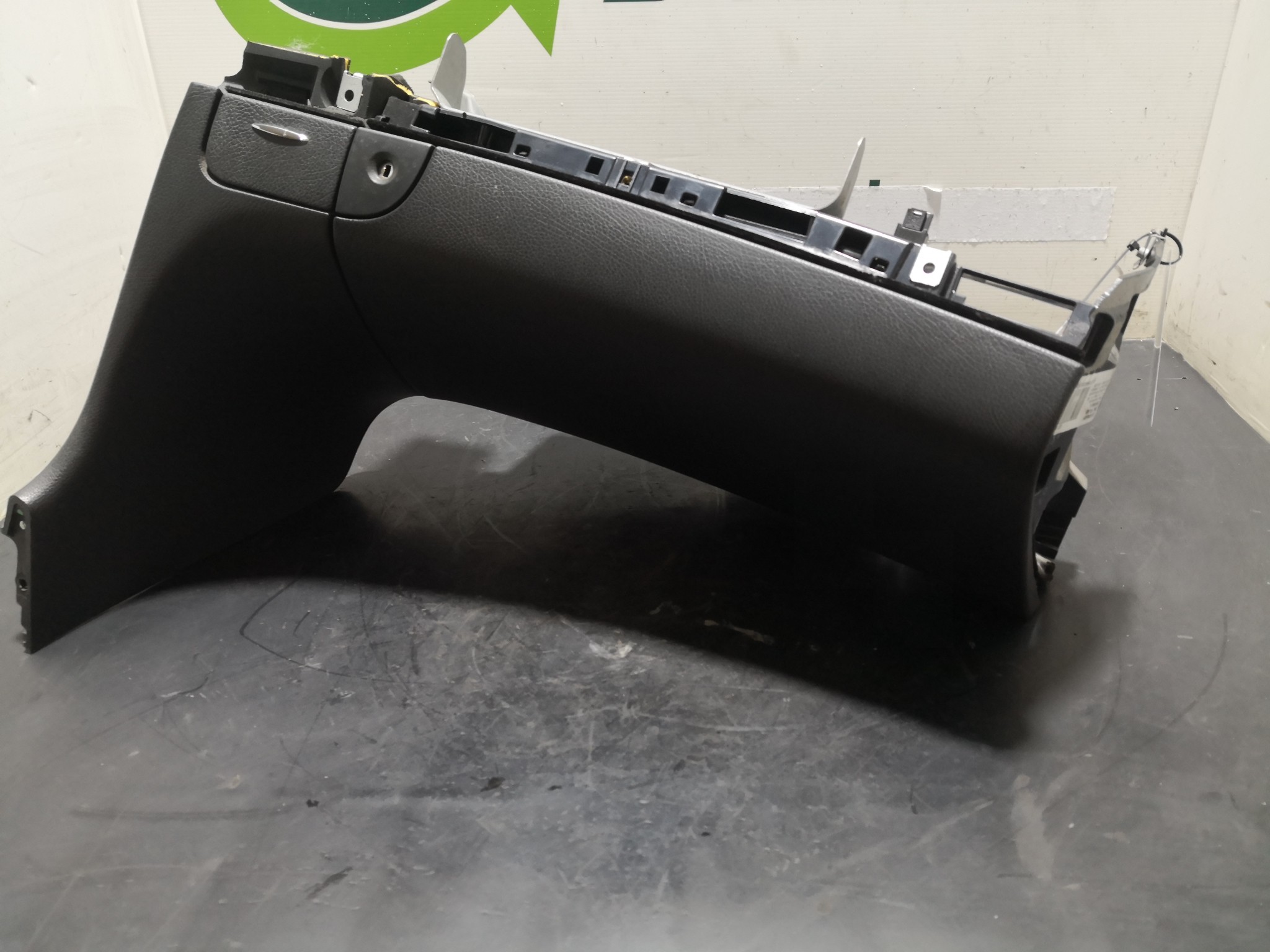 Porta Luvas MERCEDES-BENZ - ID S_94128