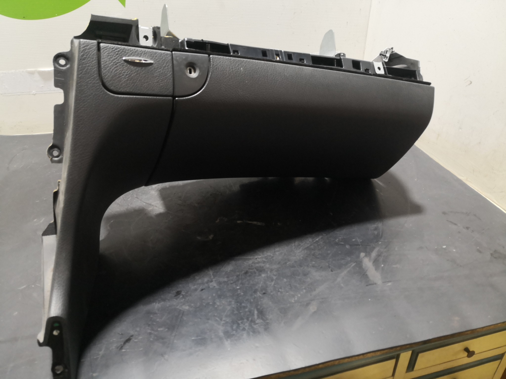 Porta Luvas MERCEDES-BENZ E-CLASS (W211) | 02 - 09 Imagem-1