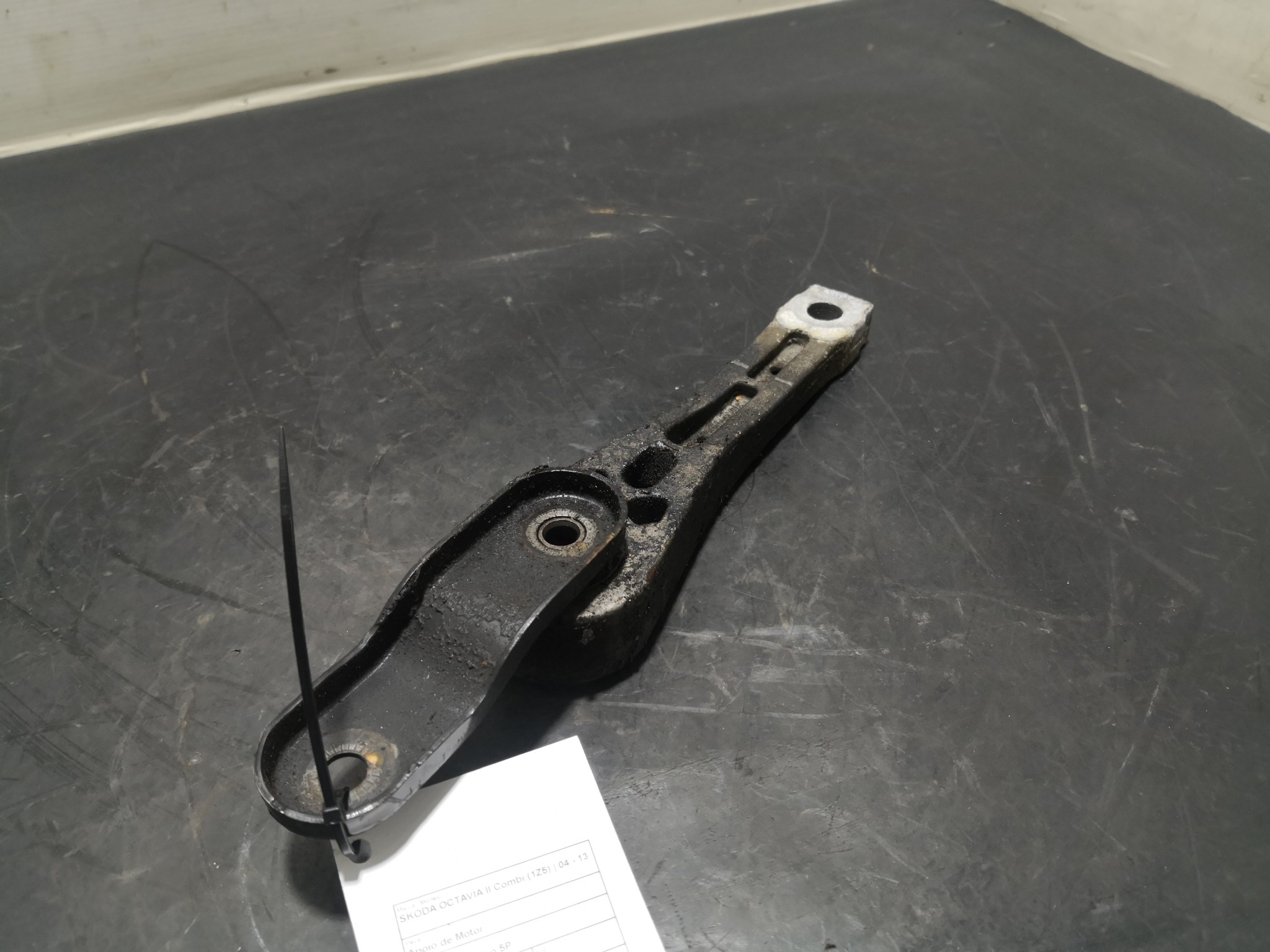 Apoio de Motor SKODA - ID S_94162