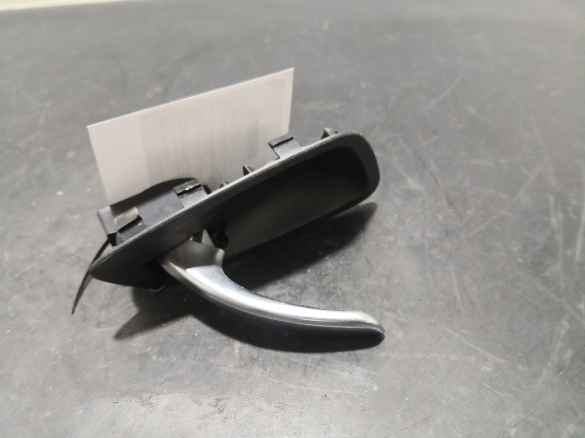 Puxador Interior Frt Esq BMW 1 (E87) | 03 - 13 Imagem-2