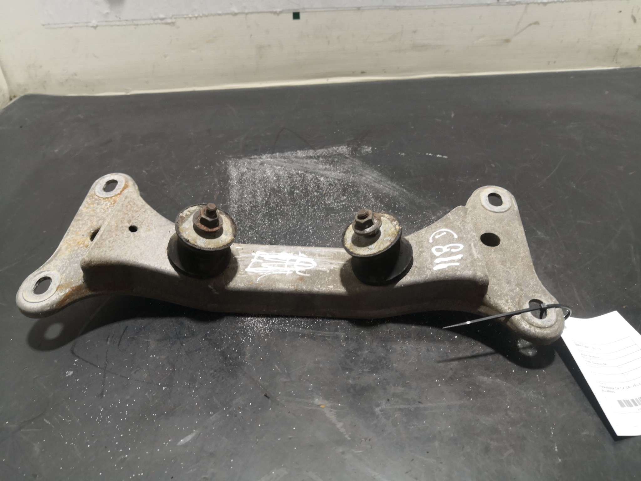 Apoio de Motor BMW - ID S_94164