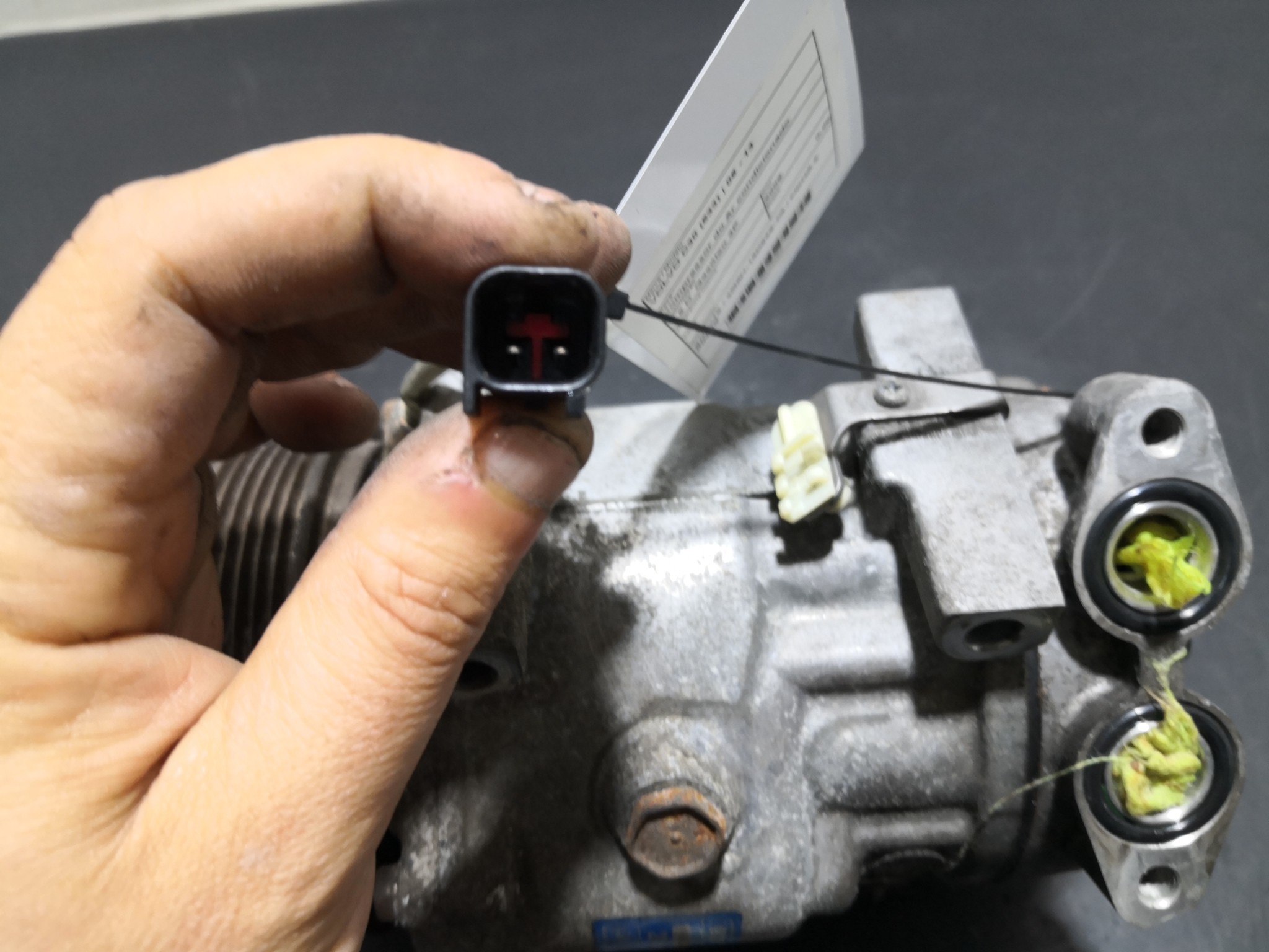 Compressor do Ar condicionado VOLVO C30 (533) | 06 - 13 Imagem-2