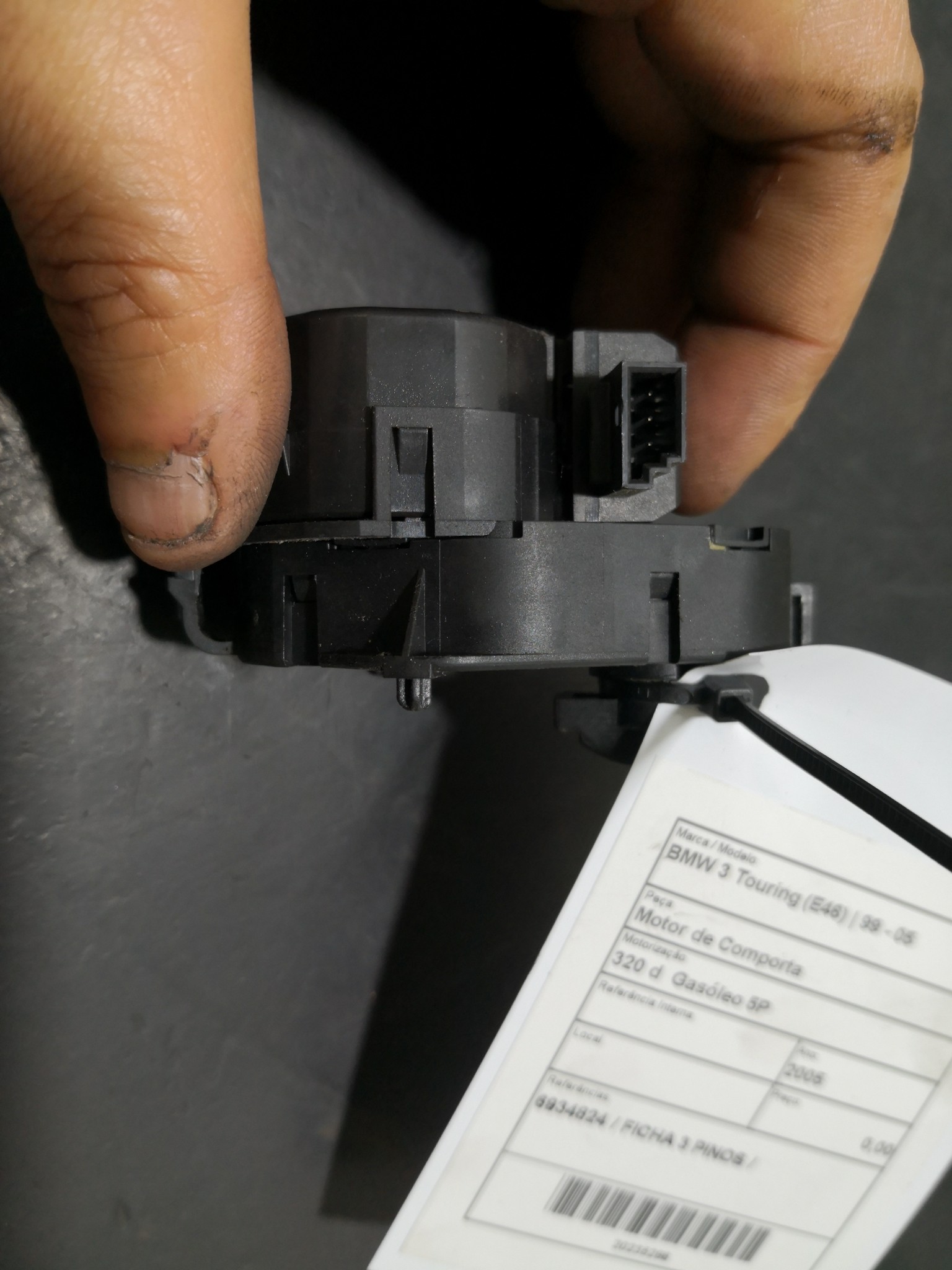 Motor de Comporta BMW 3 Touring (E46) | 99 - 05 Imagem-1